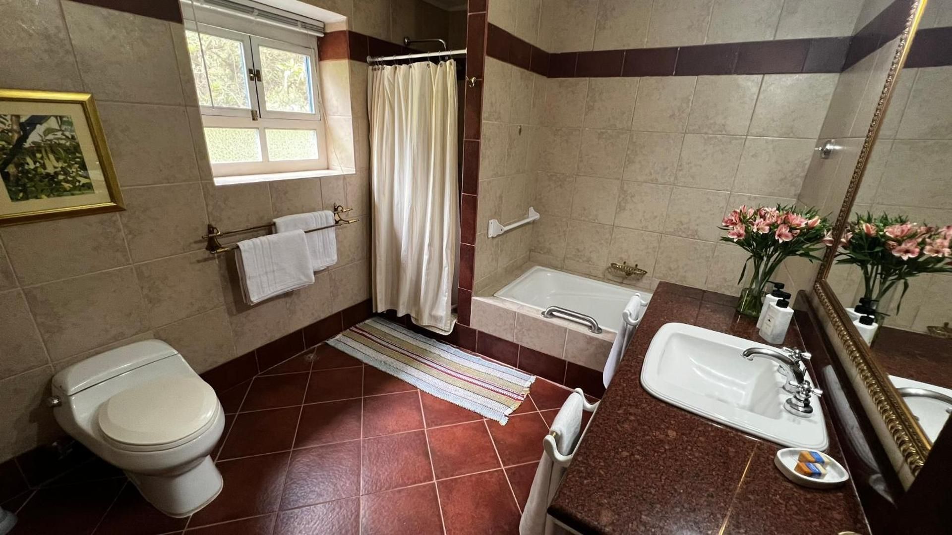 Hacienda Cusin  Standard Suite 2