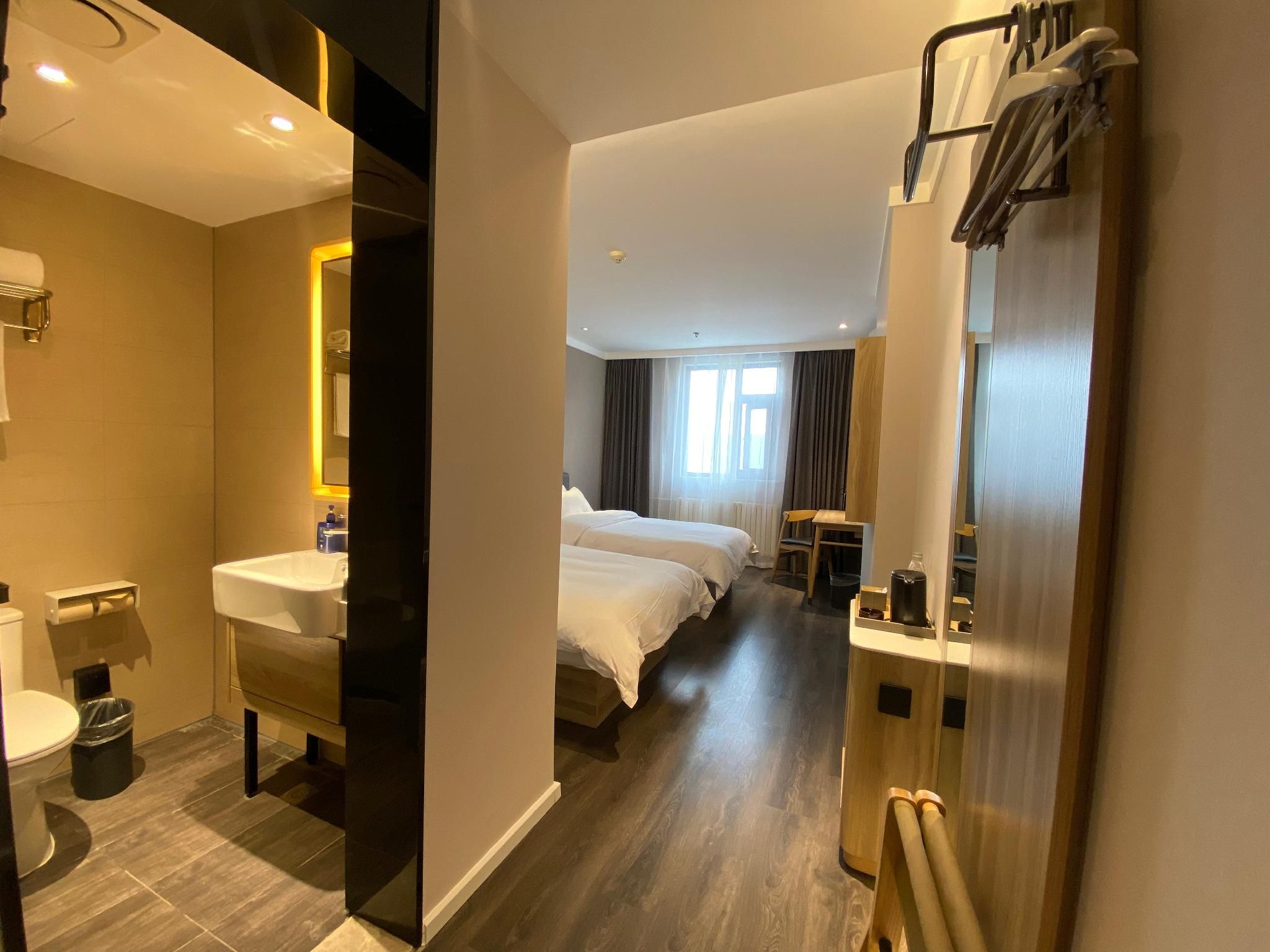 Hanting Hotel Weinan Railway Station Senior Twin Room-Family