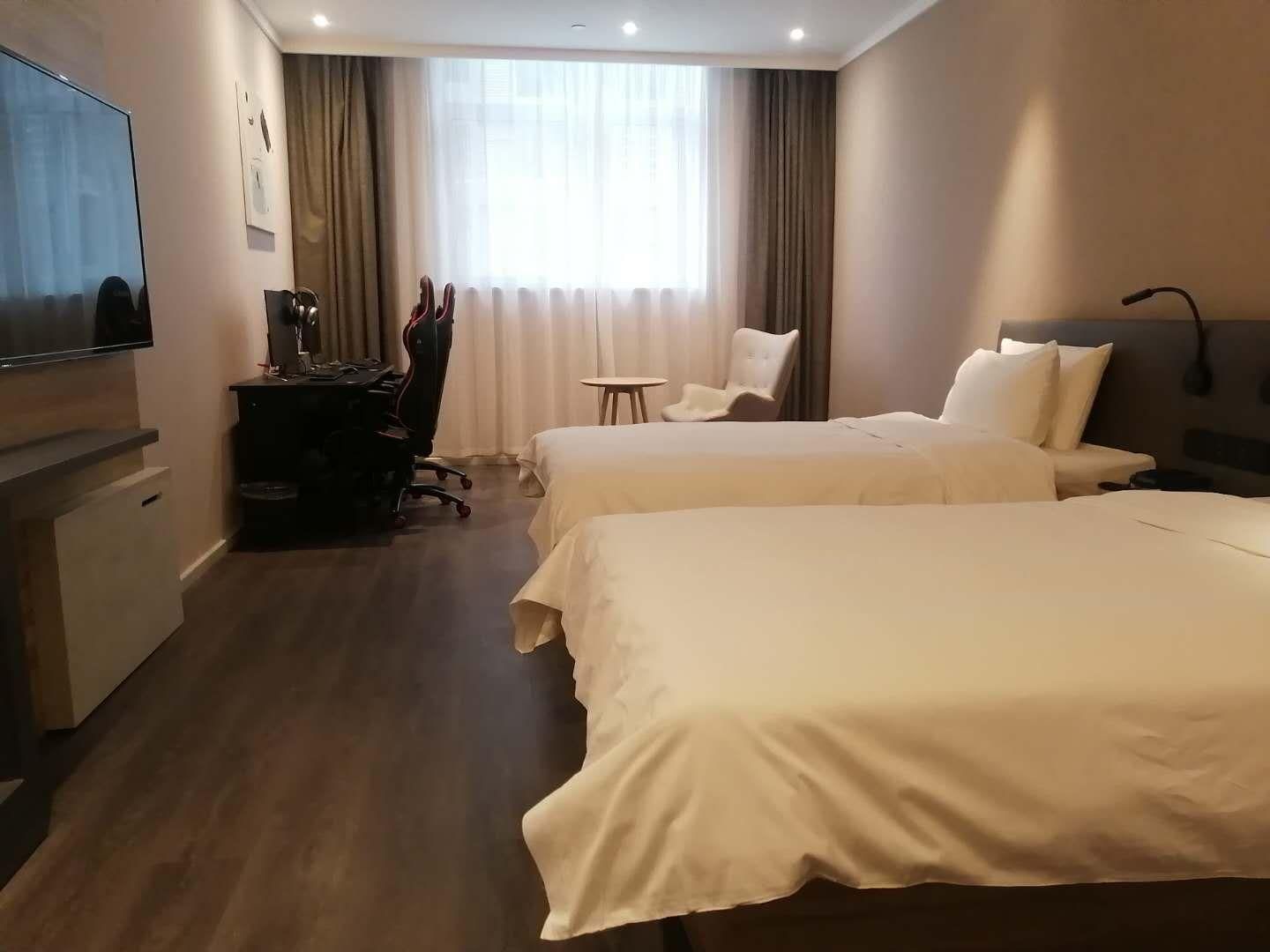 Huazhu - Business Twin Room