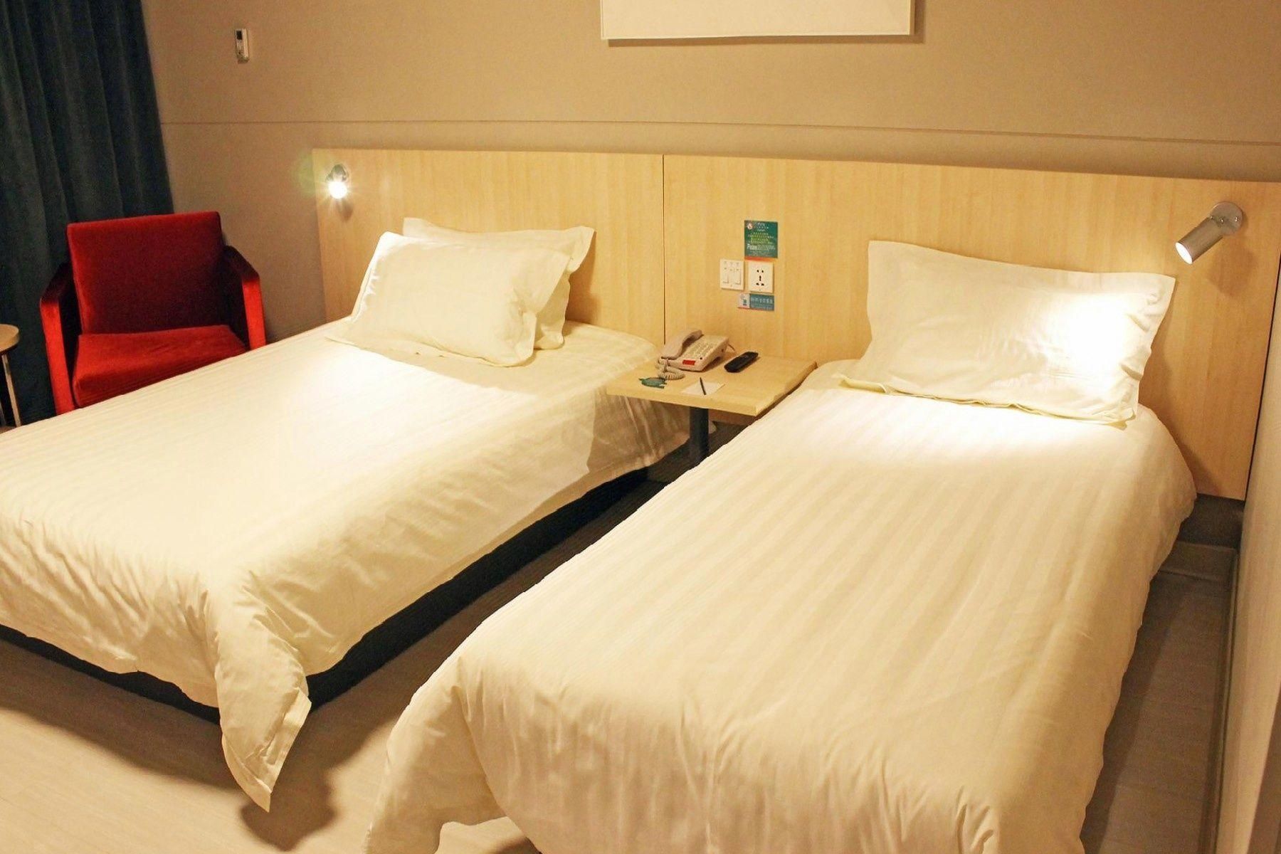 Twin Bed Standard Room