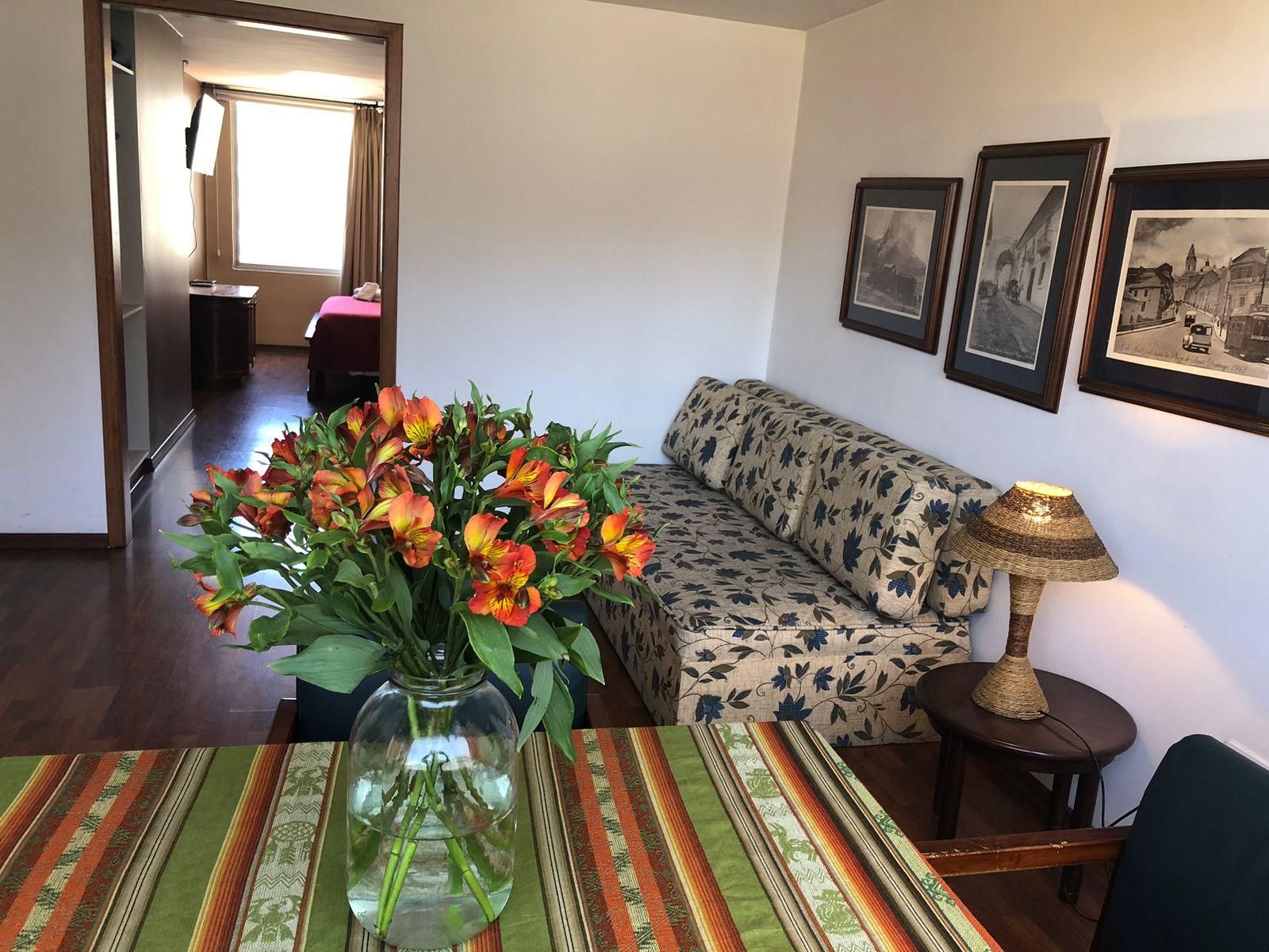  Silver Suite 