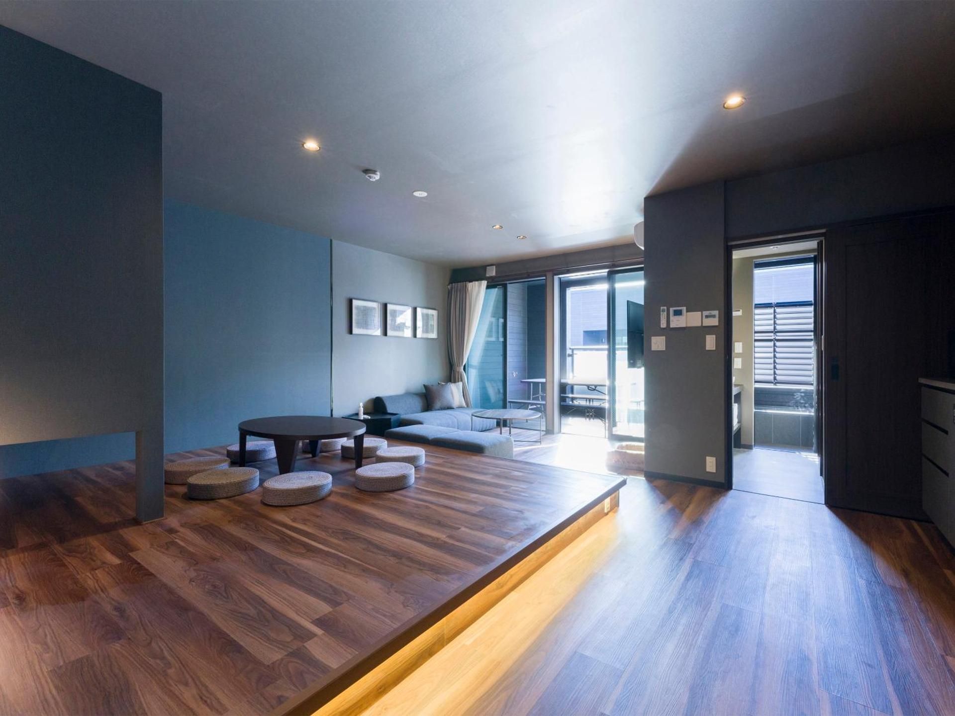 Room for 8 People