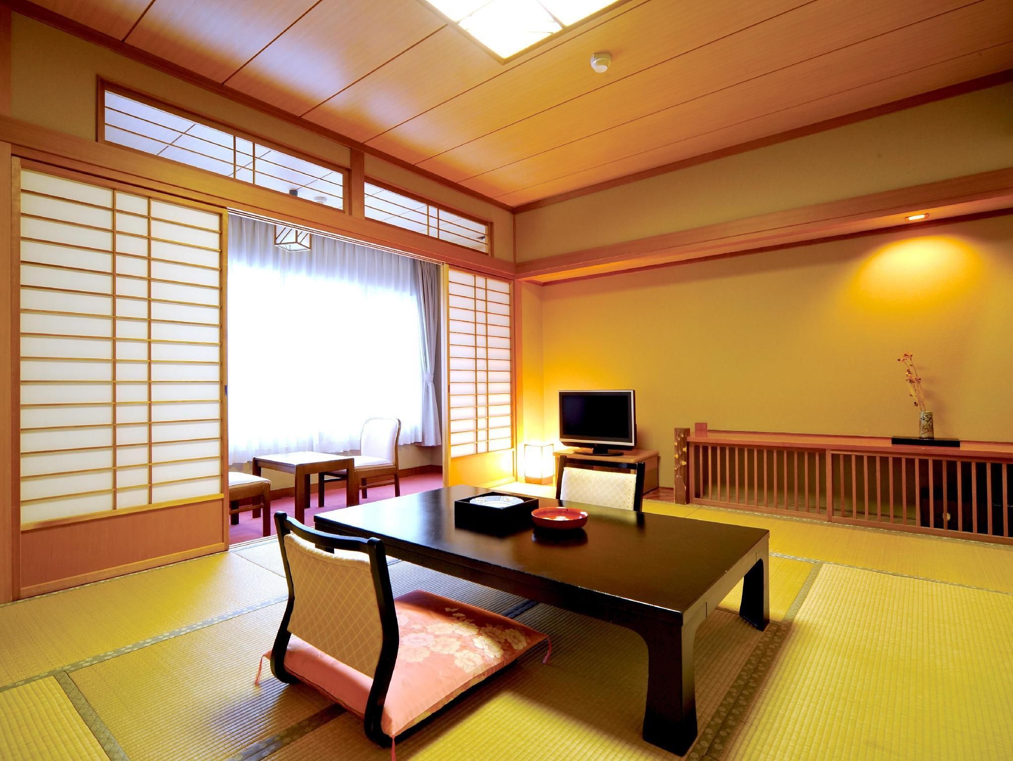 Japanese-Style Room