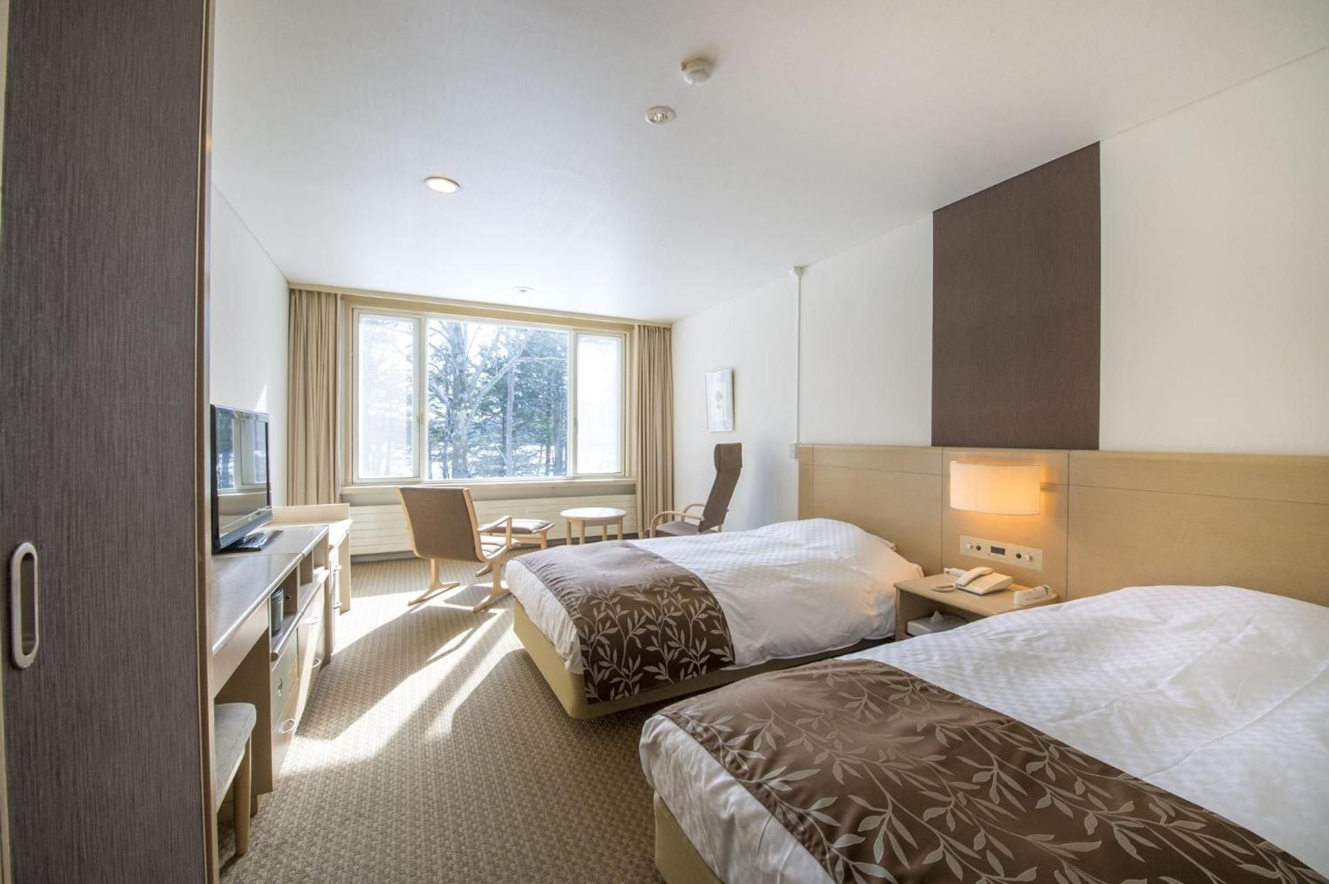 Twin Room with Bathroom - Non-Smoking
