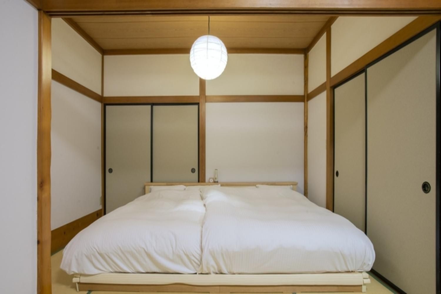 Japanese Style Room with 10 Tatami and Open-Air Bath