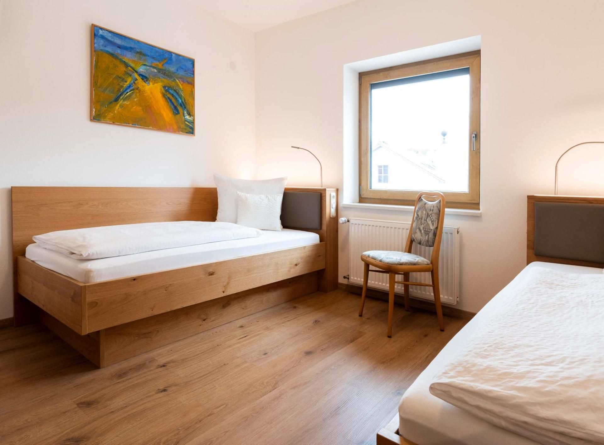 Twin Room with Private Bathroom