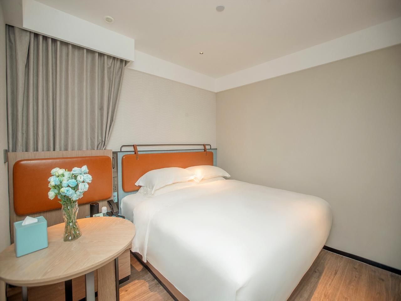 Dossen - Intelligent Promotion 1 Bed Room