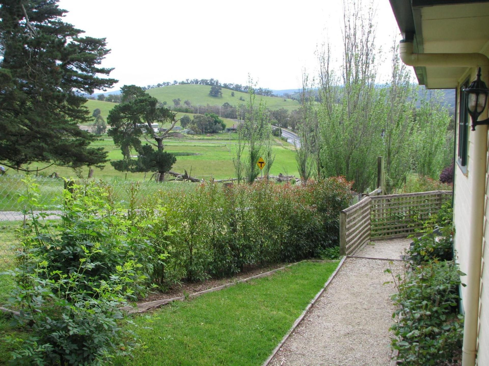 Leafield Cottages