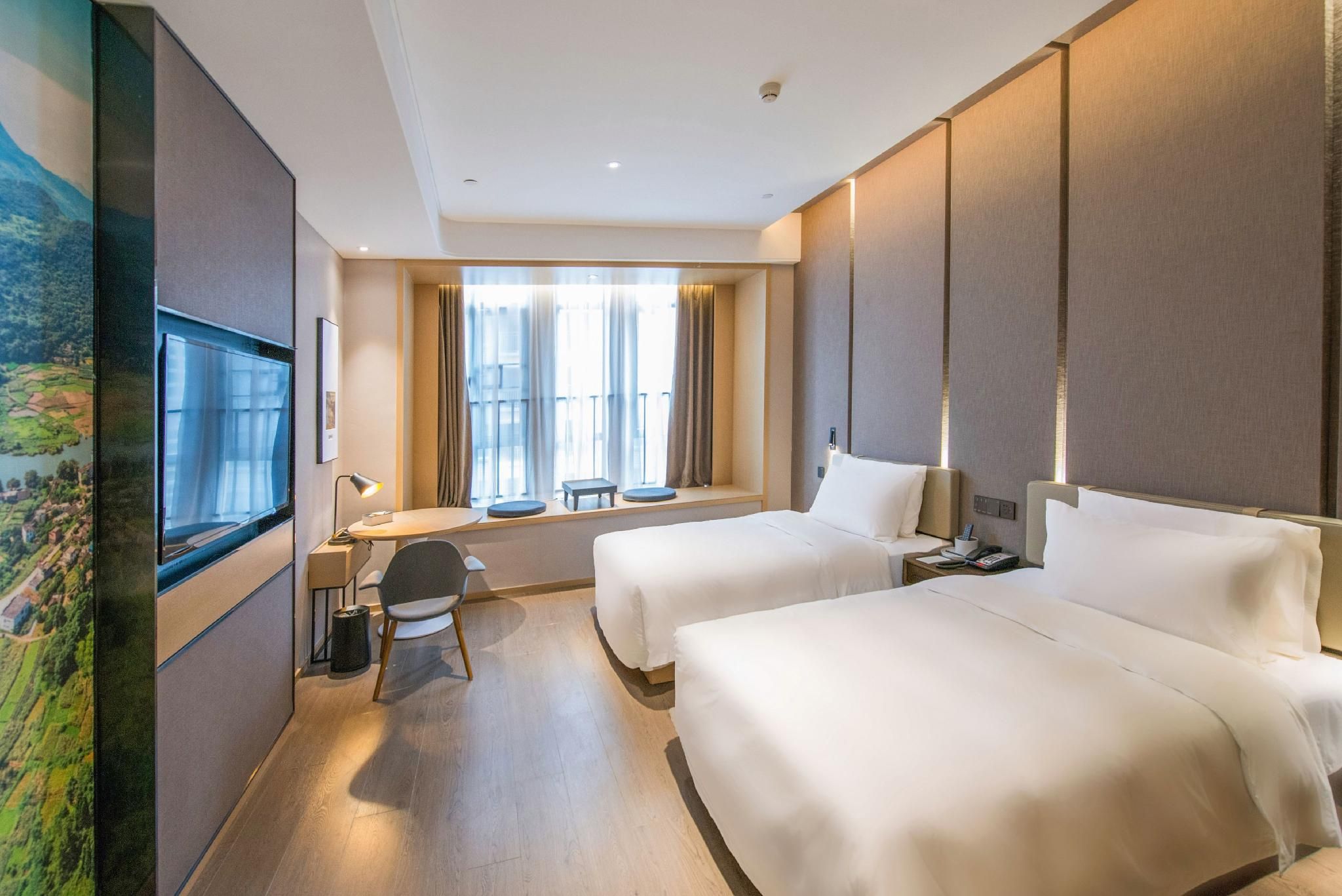 Atour - Elegant Twin Bed Room