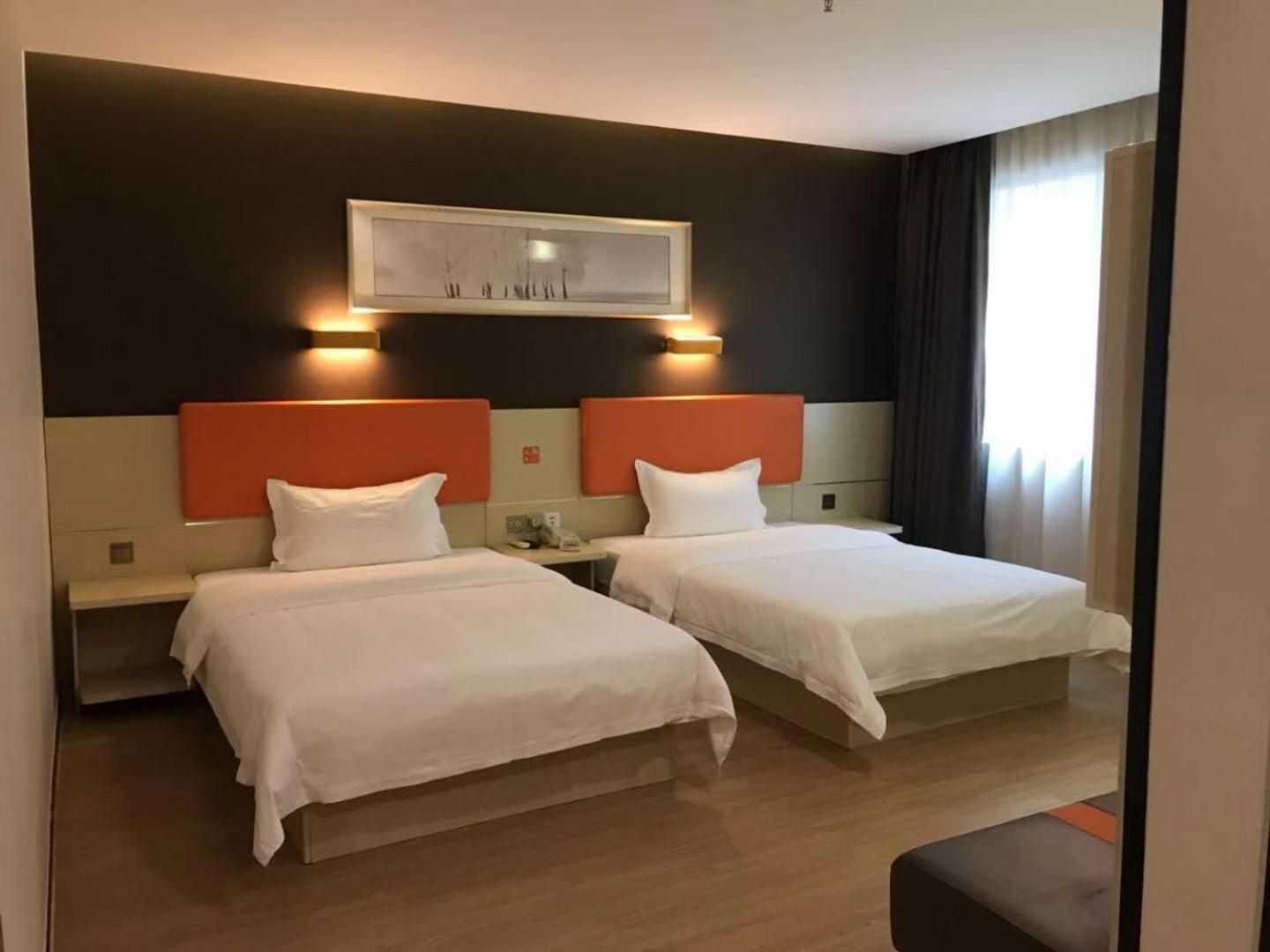 Premium Deluxe Twin Room