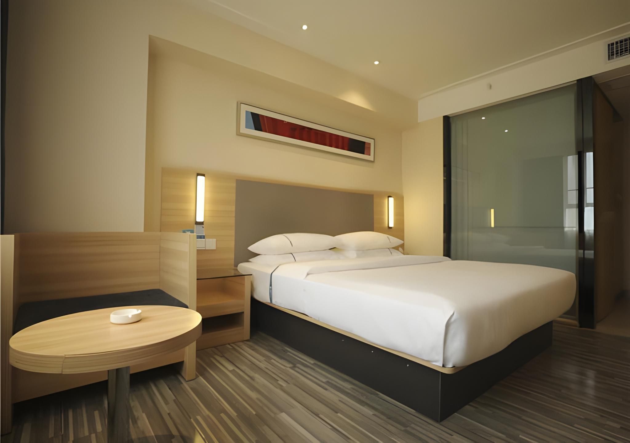 Dossen - Standard Bed Room