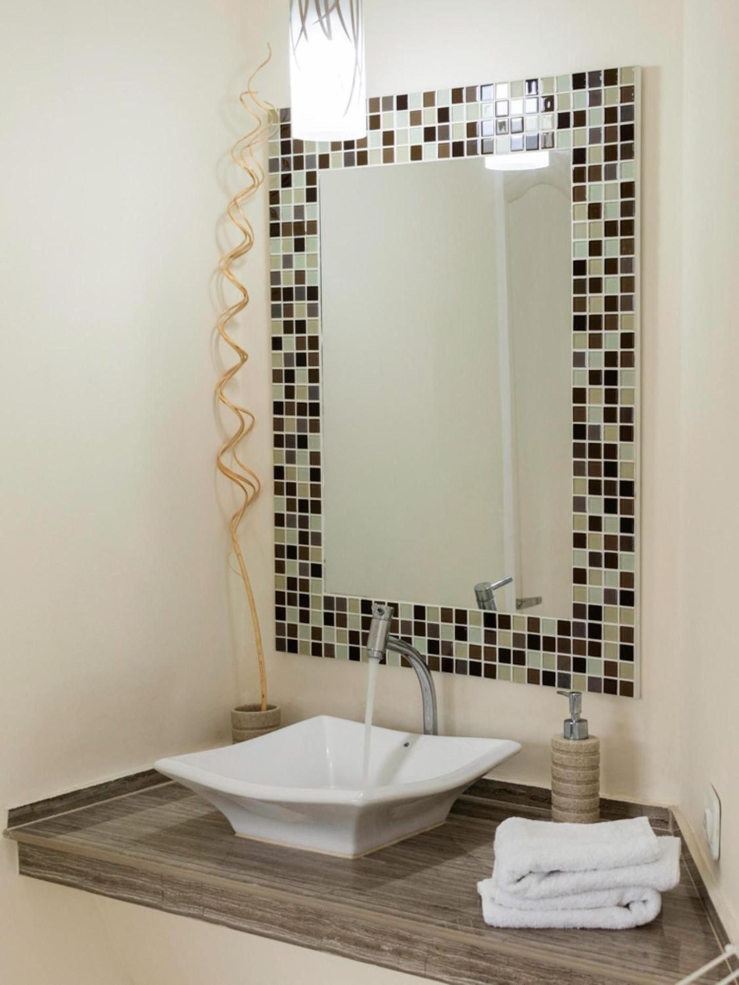 Oceanic Lodge Deluxe Family Room 2