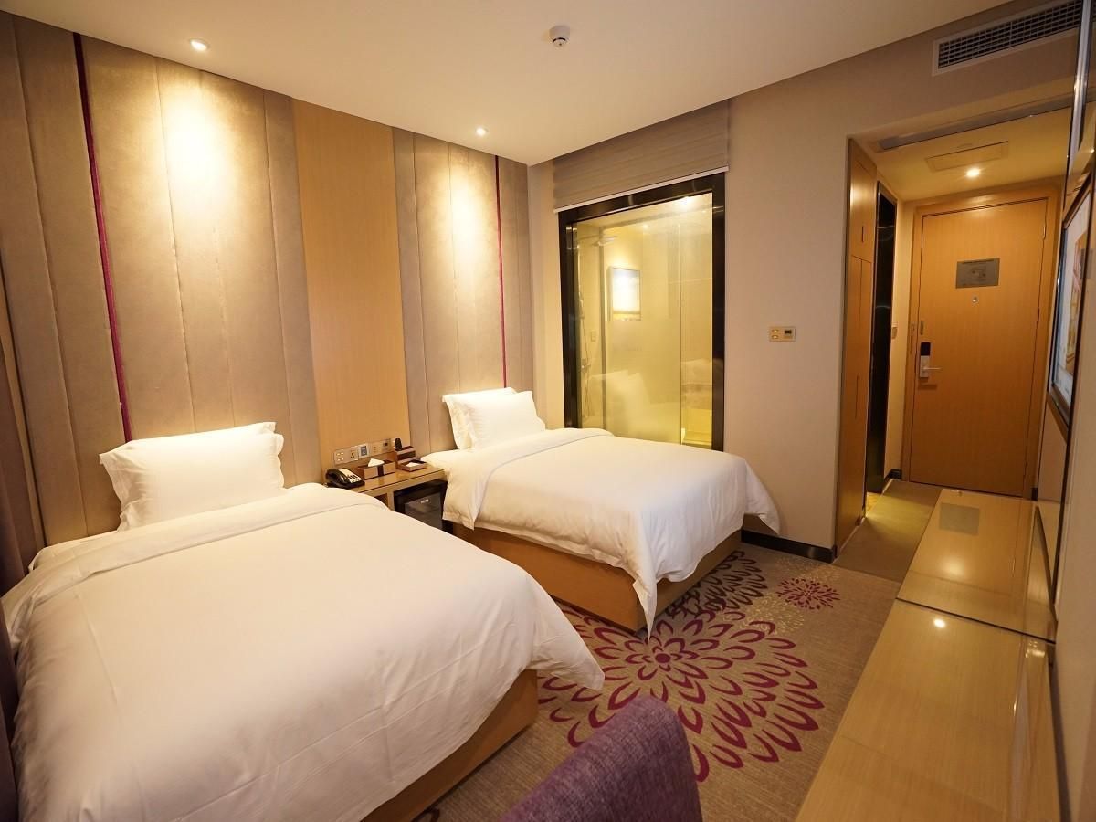 Twin Deluxe Room