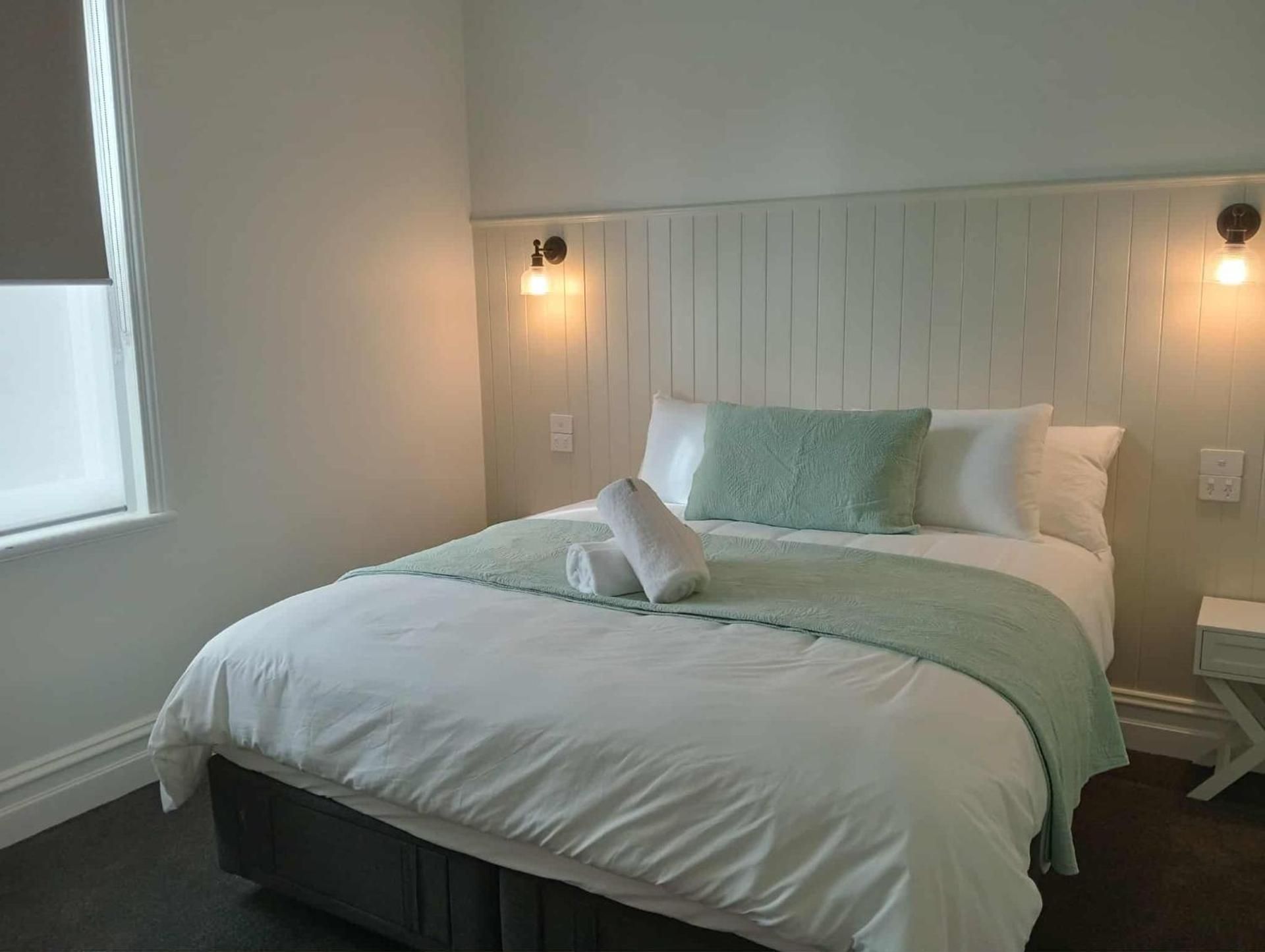 Deluxe Queen Room