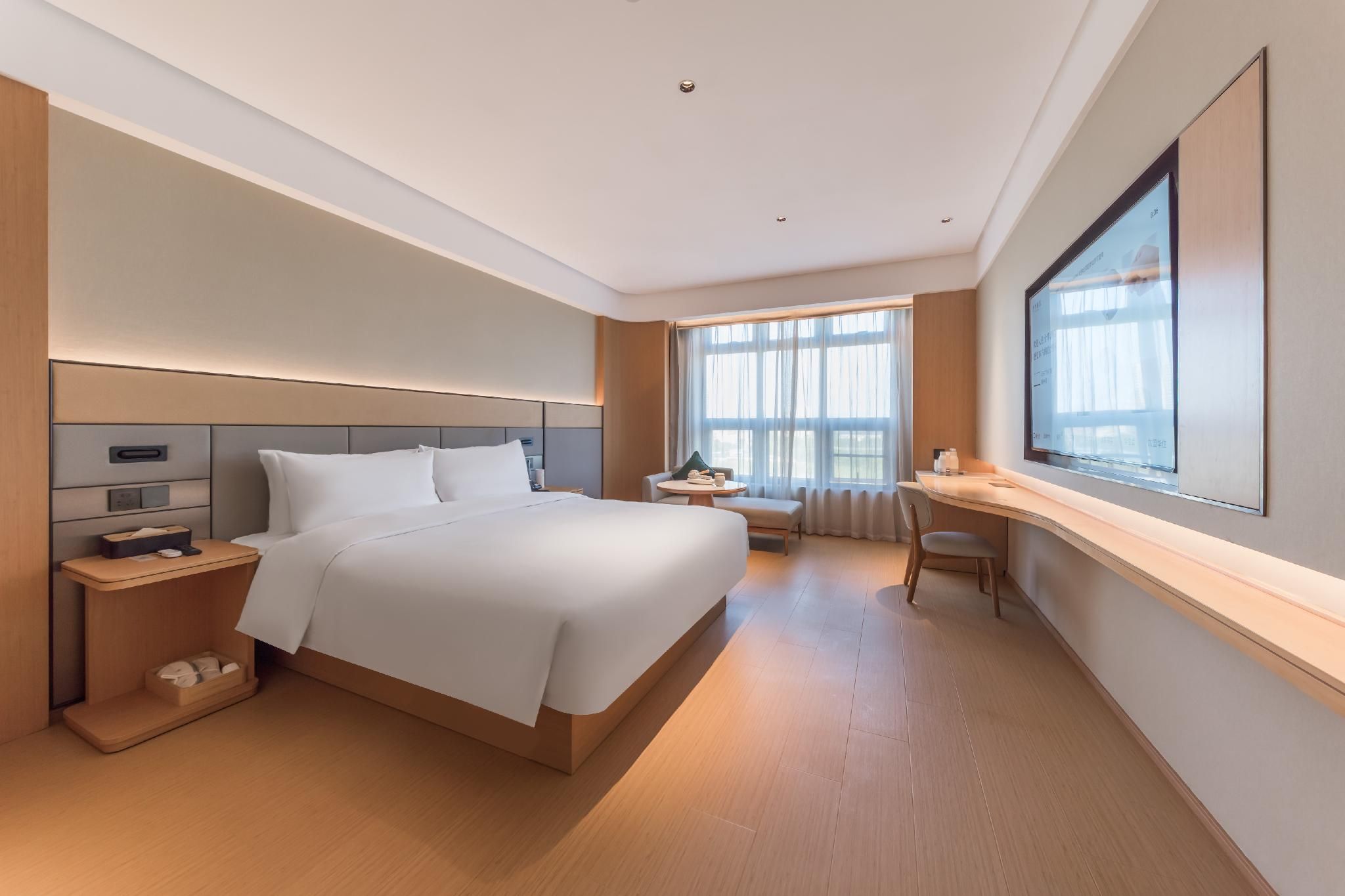 Superior Room Queen