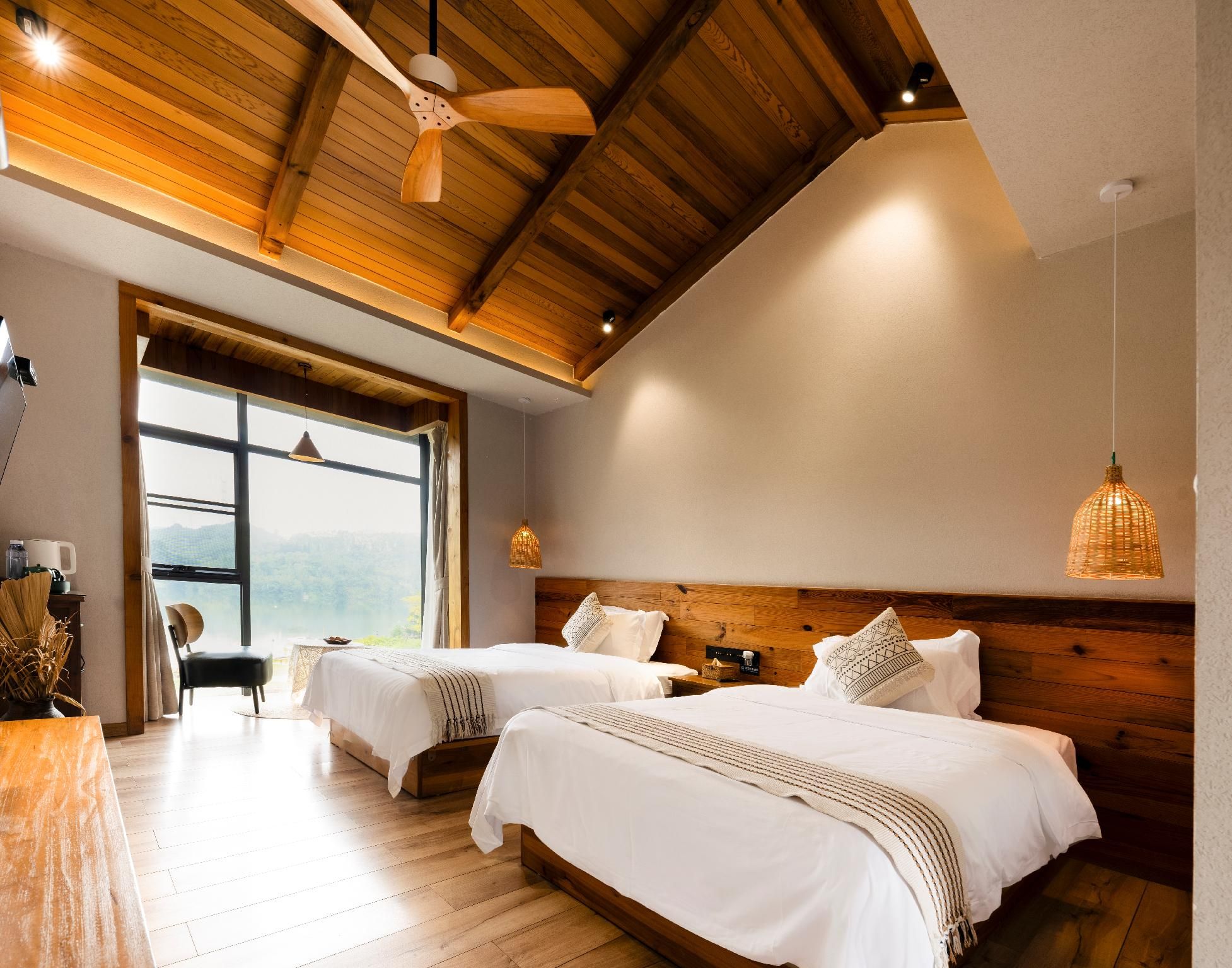 Twin Room A - Non-Smoking