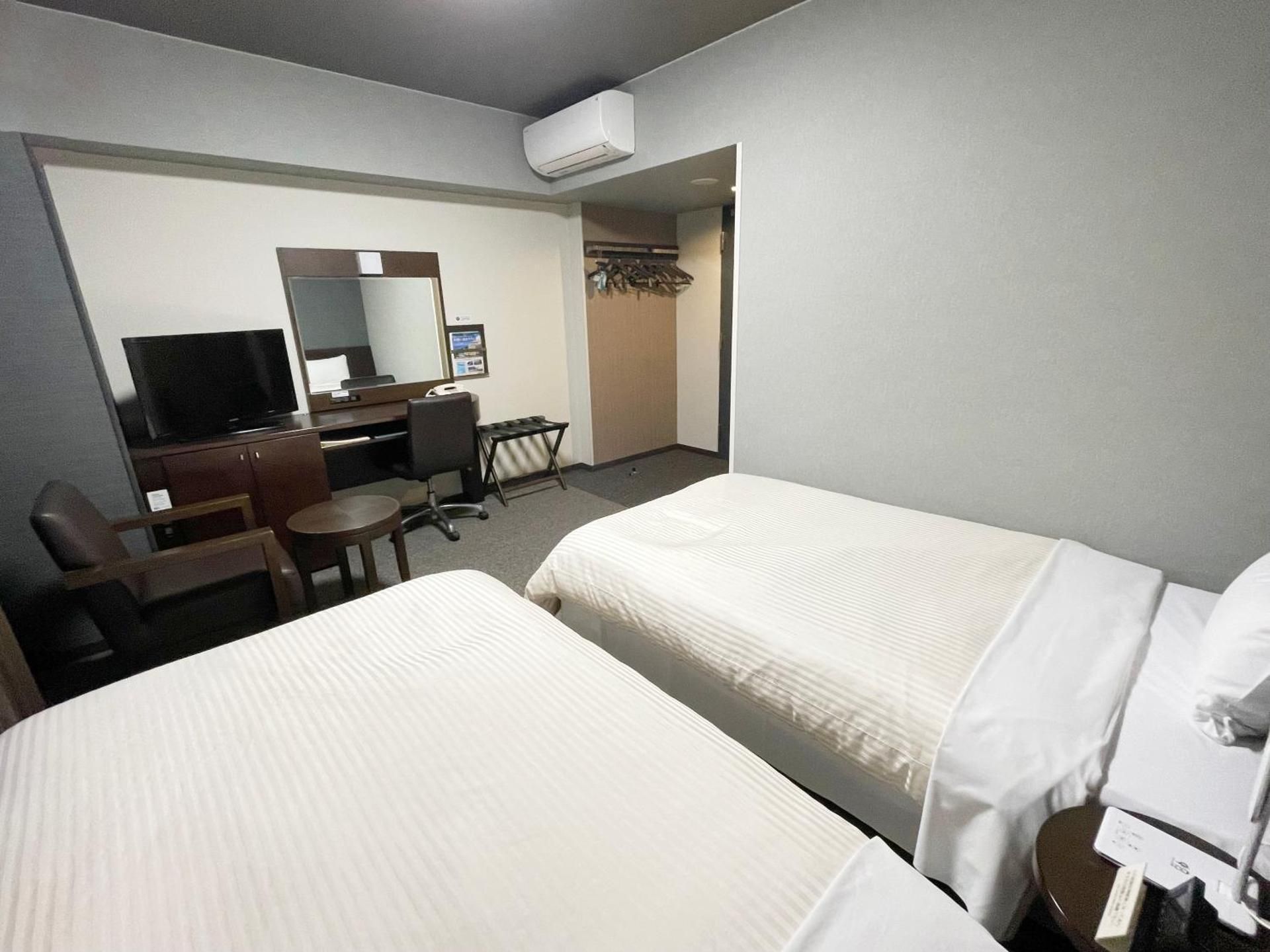 Comfort Twin Room - Non-Smoking