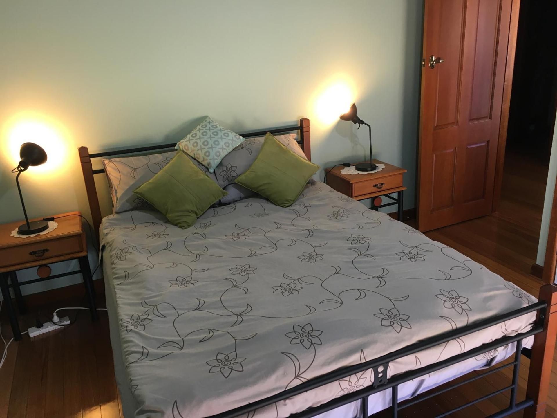 Queen Room with Shared Bathroom