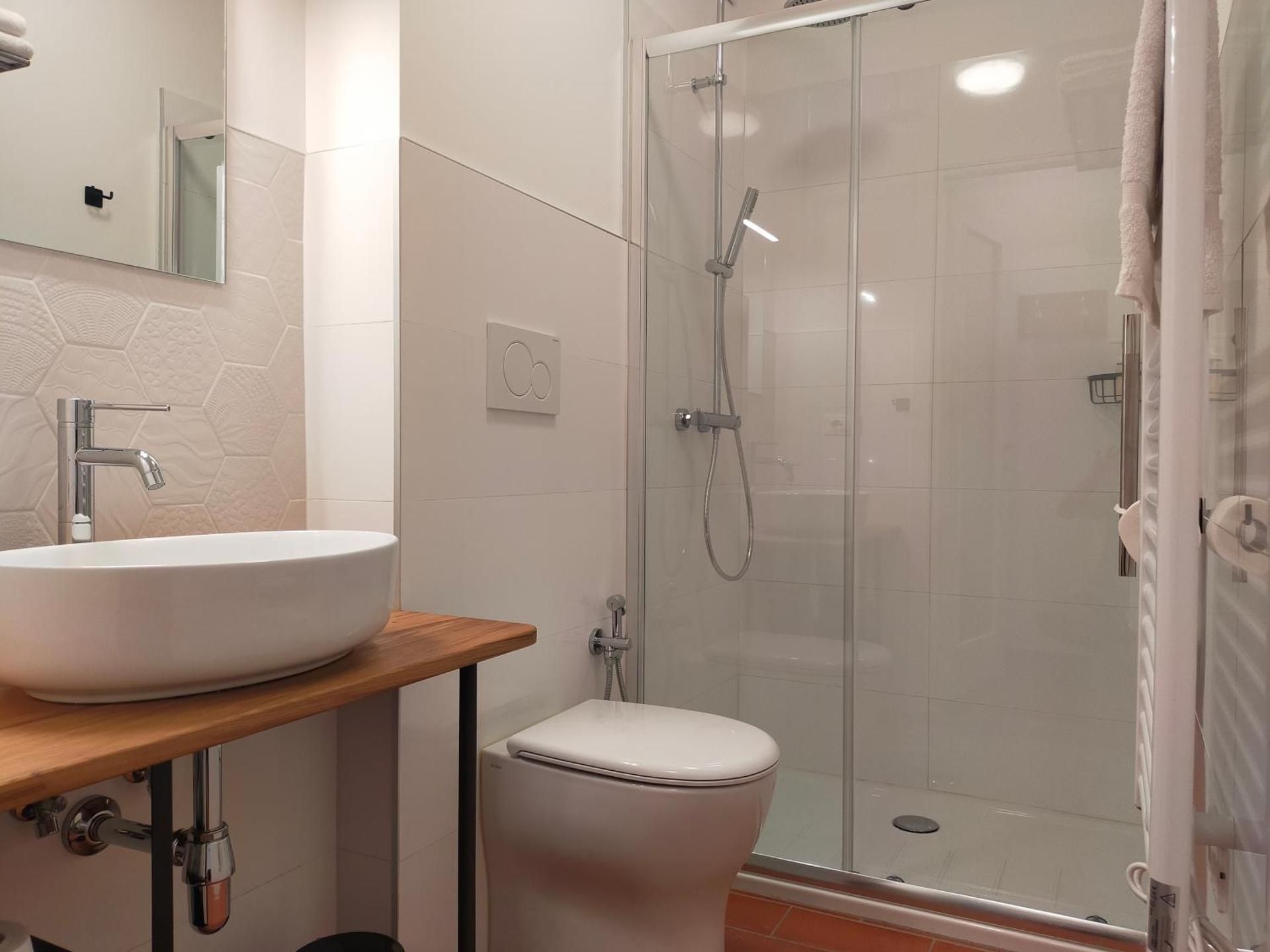 Deluxe Double or Twin Room with Balcony