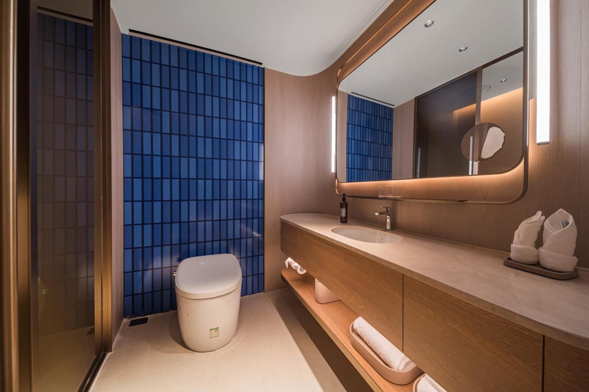 Single Room With Private Bathroom