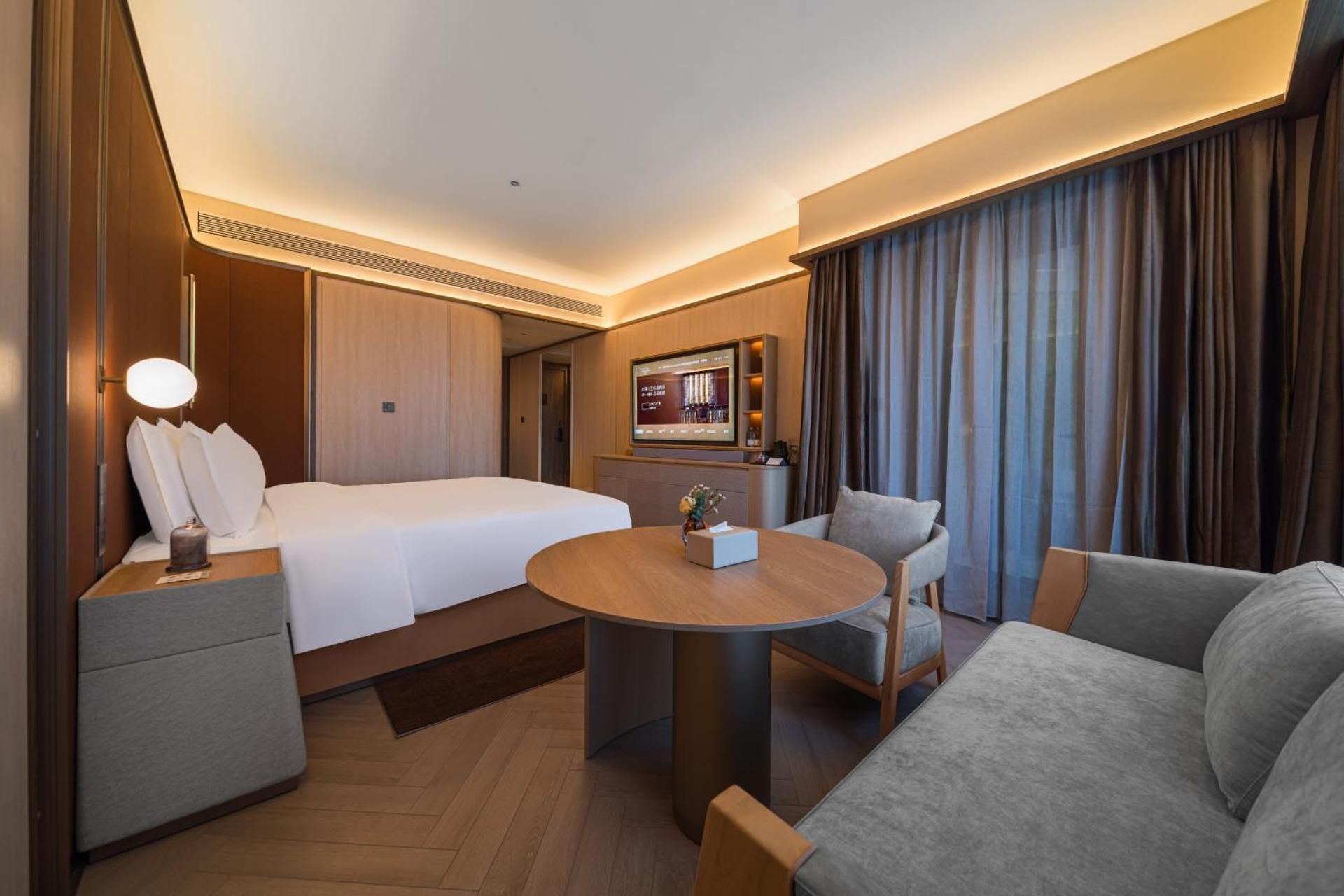 Deluxe Single Room