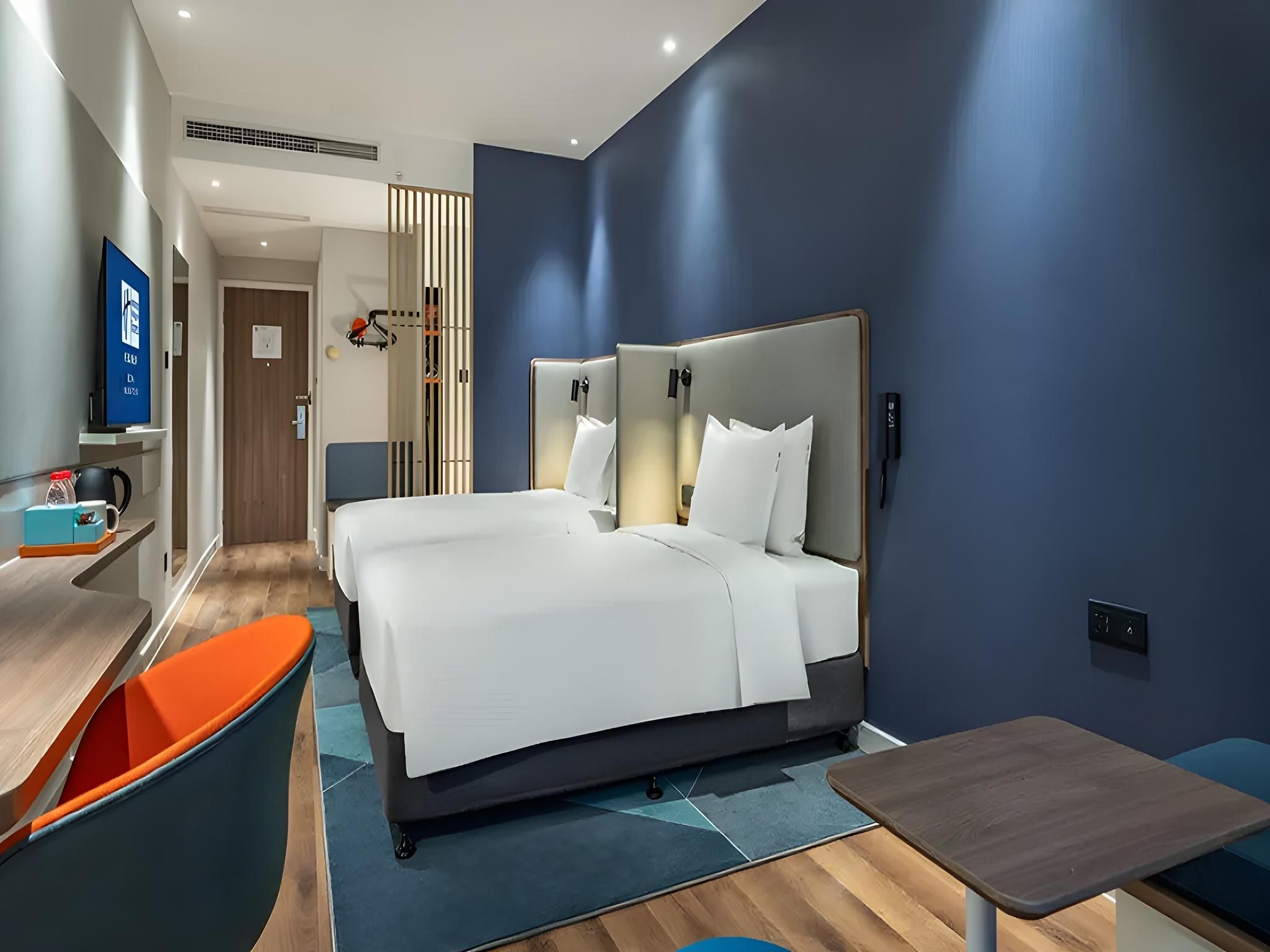 2 Twin Standard Extra FL Space