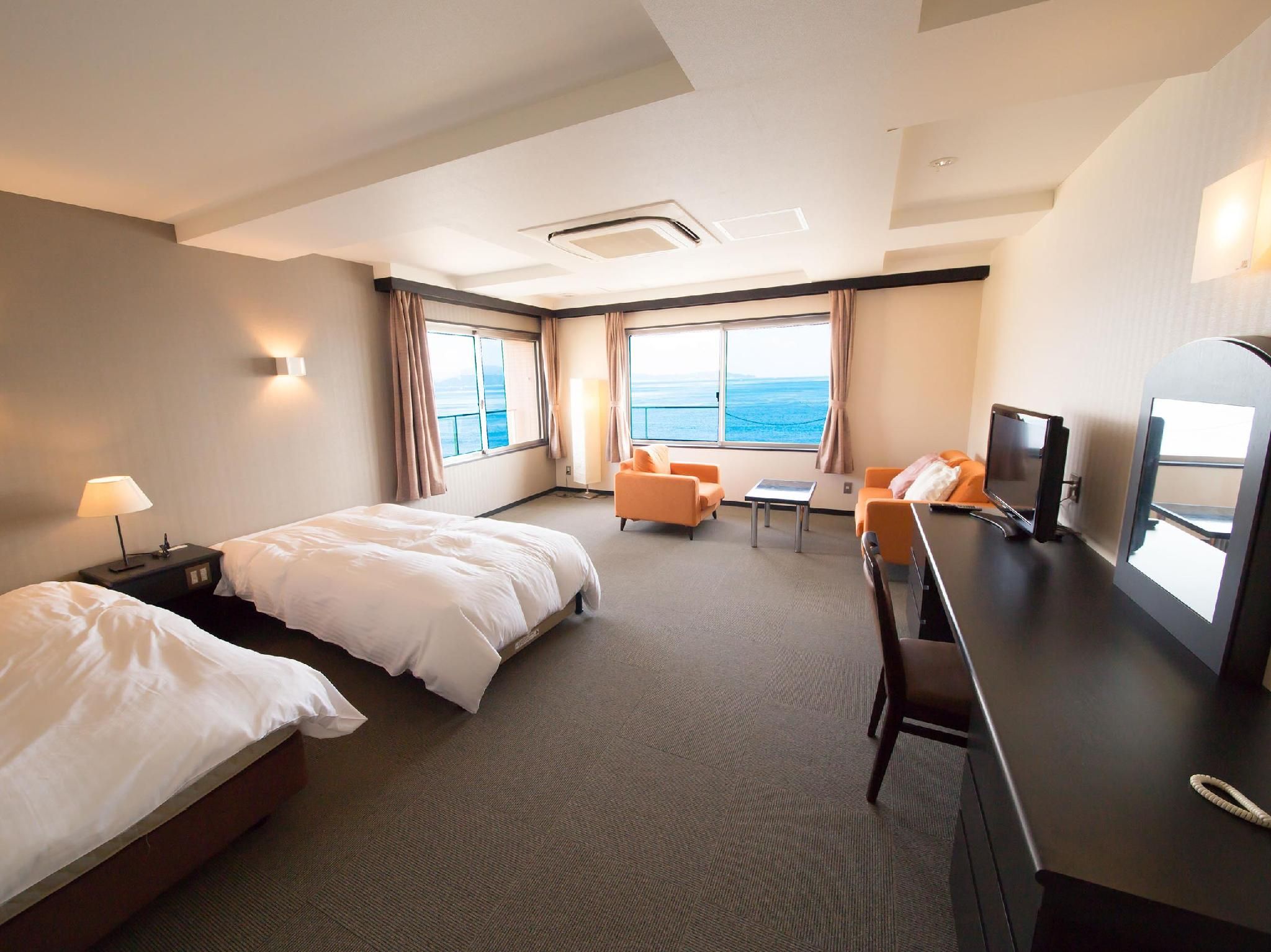 Japanese-Style Room with Sea View