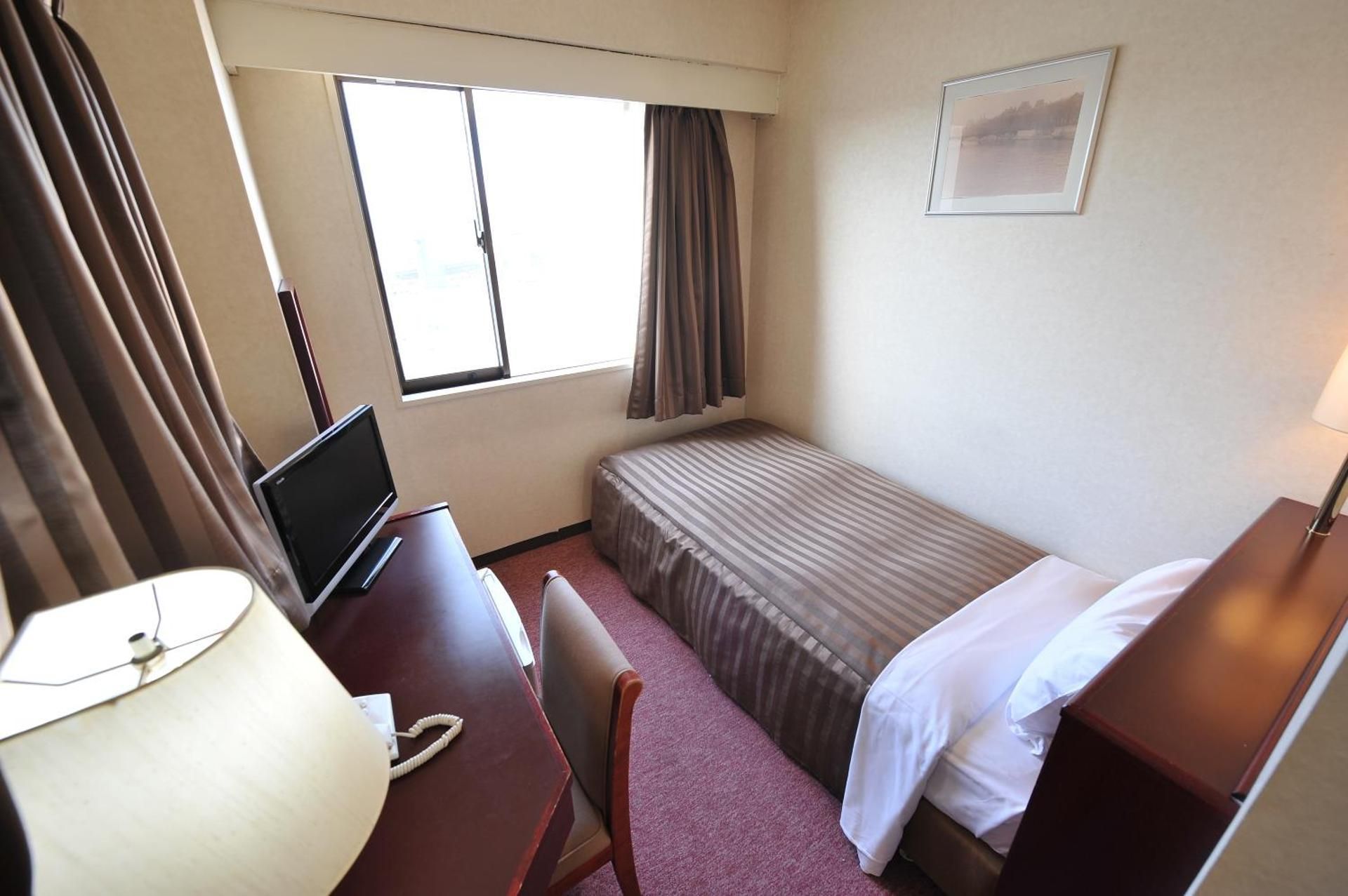 Standard Single Room - Non-Smoking