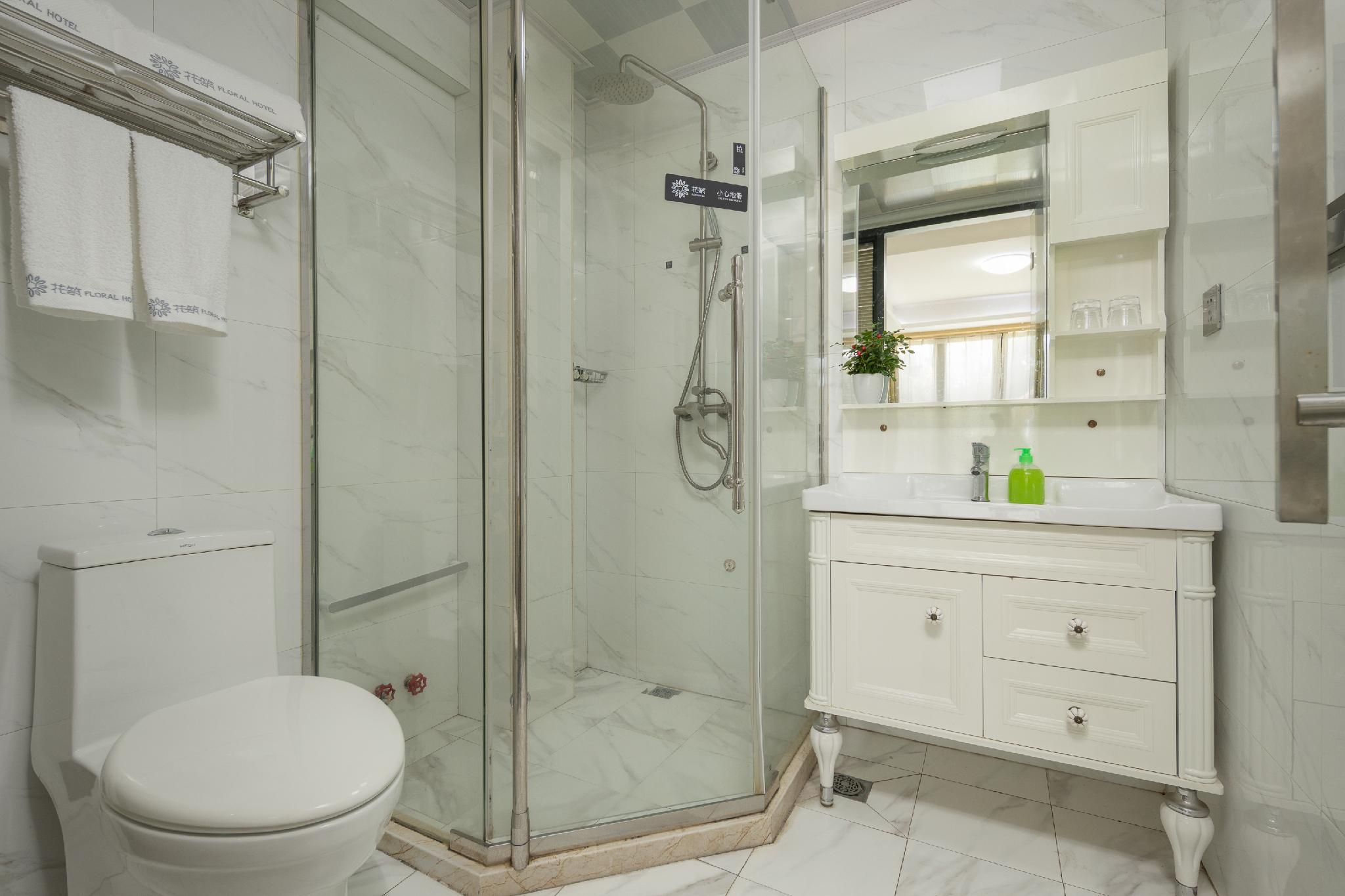 Twin Beds Standard Room