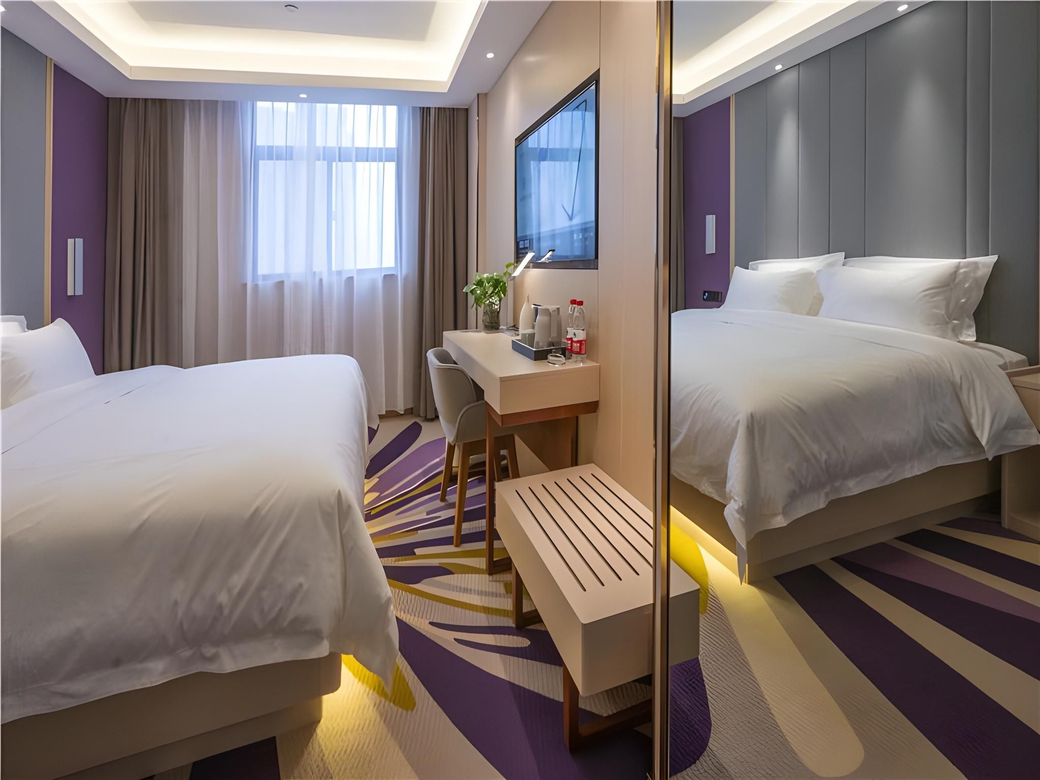 WH - Deluxe Bed Room