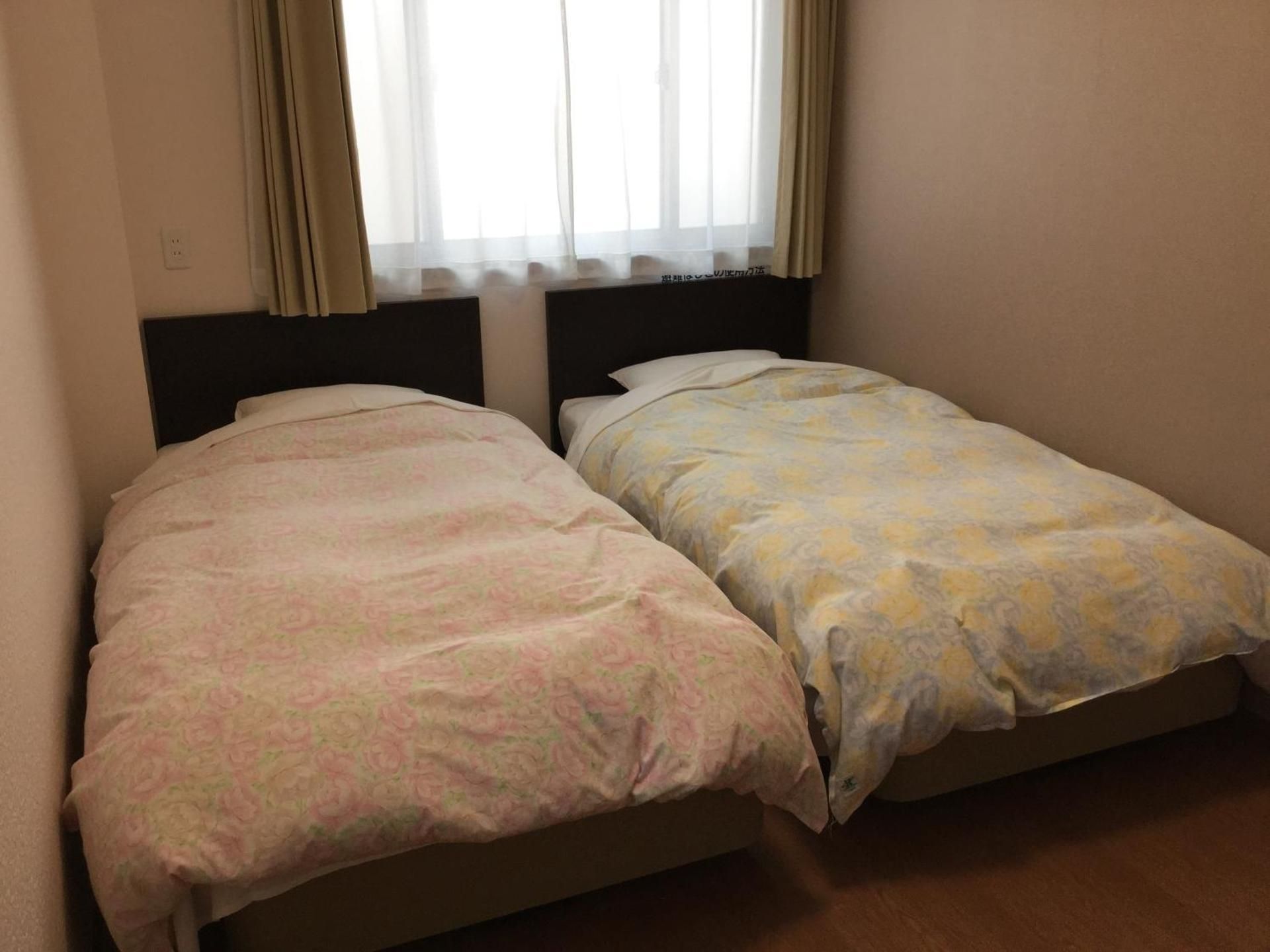 Annex Twin Room - Non-Smoking