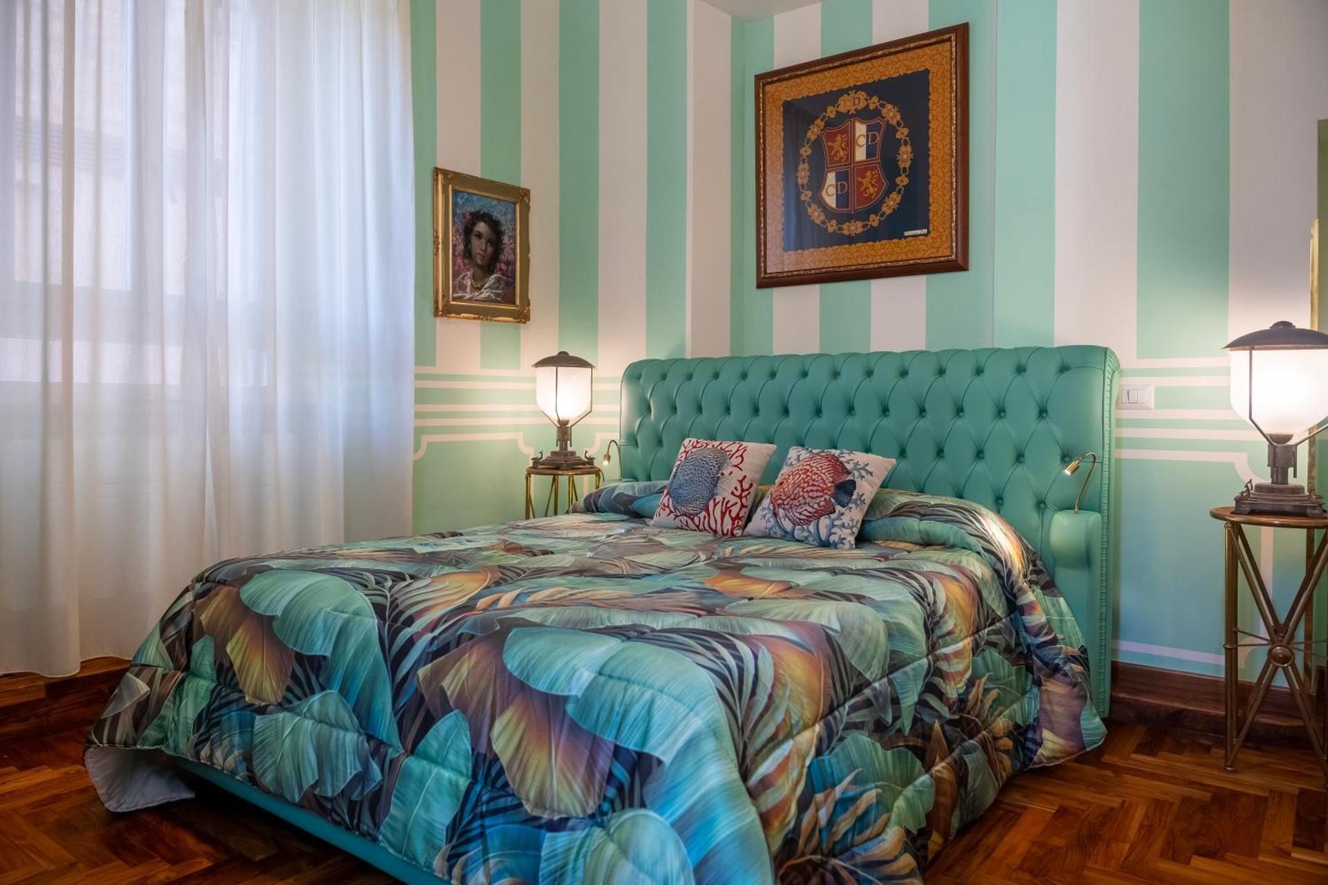 Quadruple Room with Private Bathroom