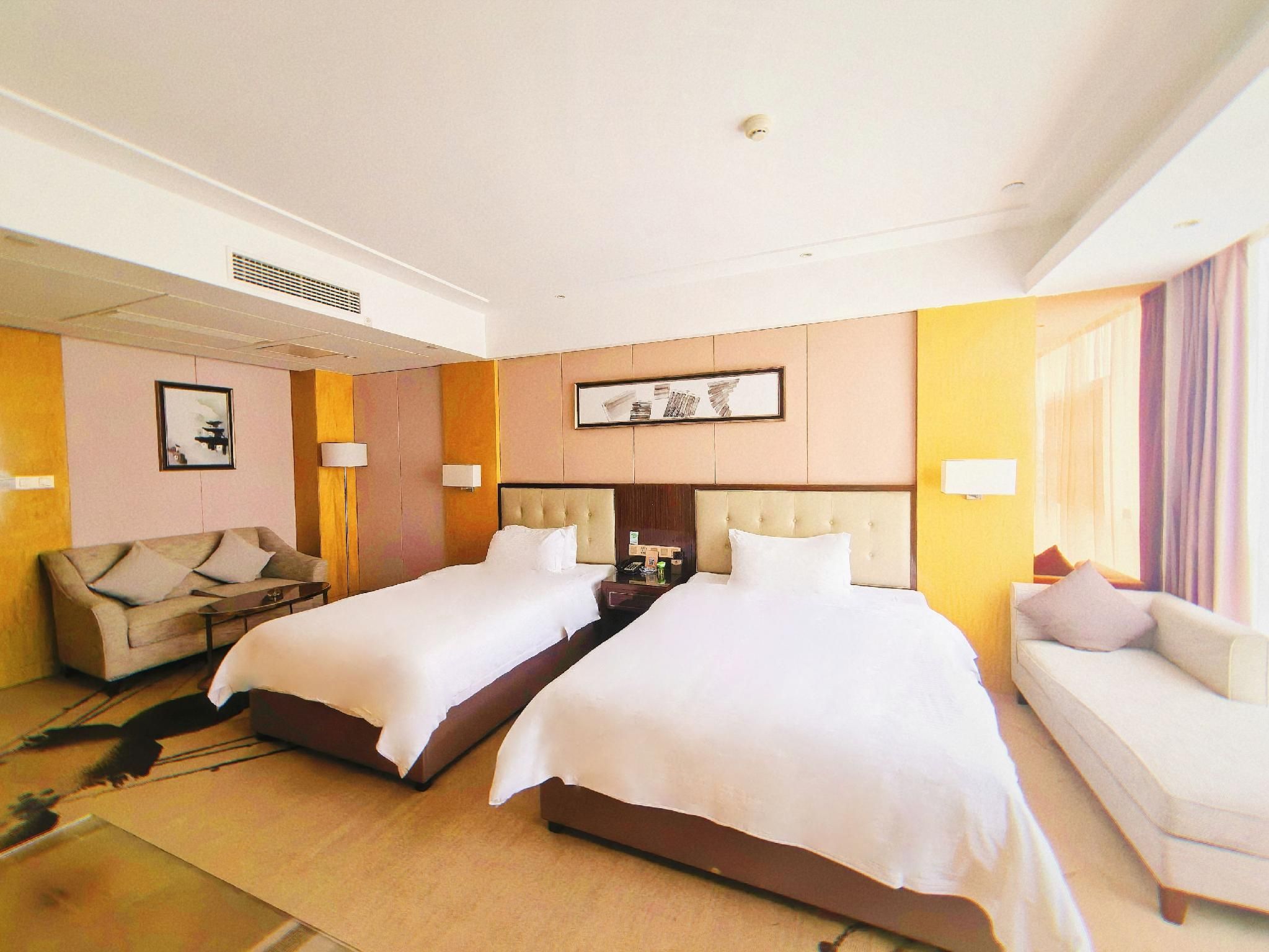 Twin Deluxe Room