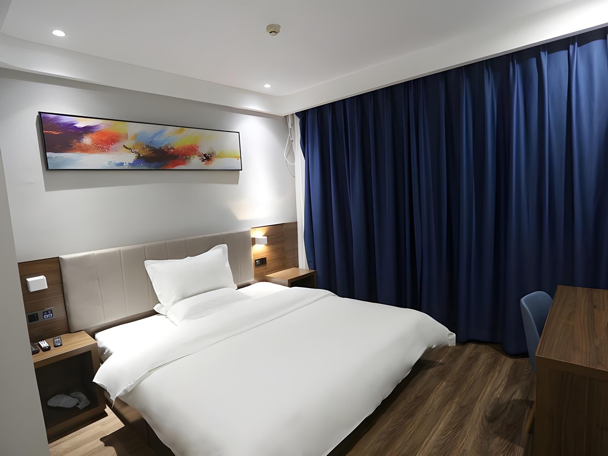 Select You Ter Room