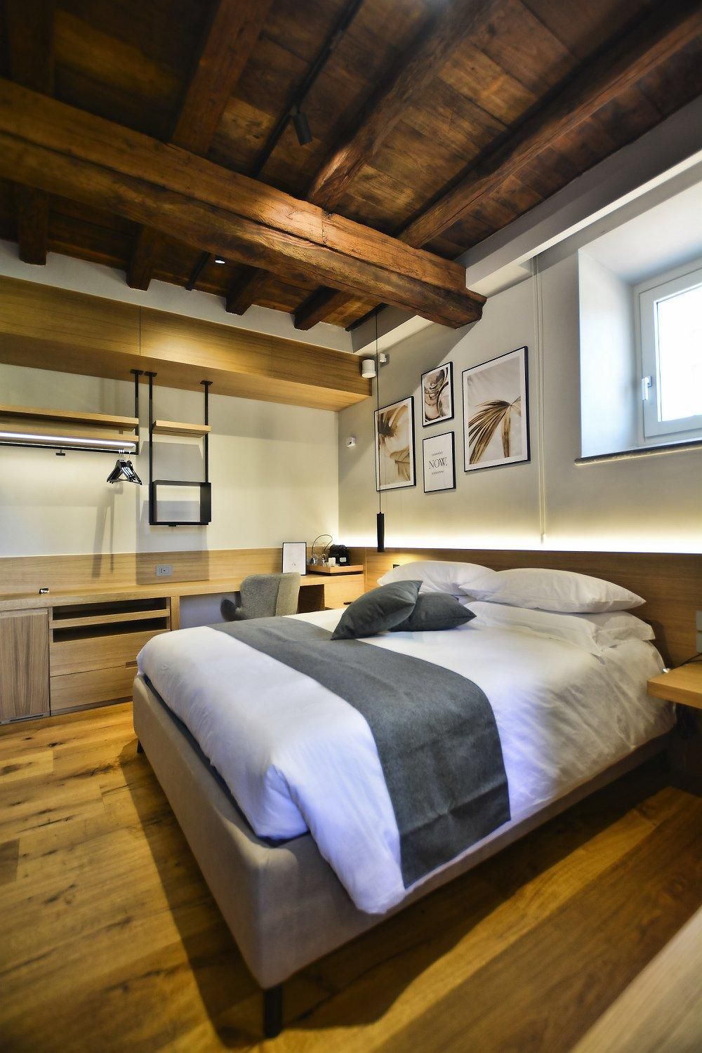 Standard - 1 Double Bed