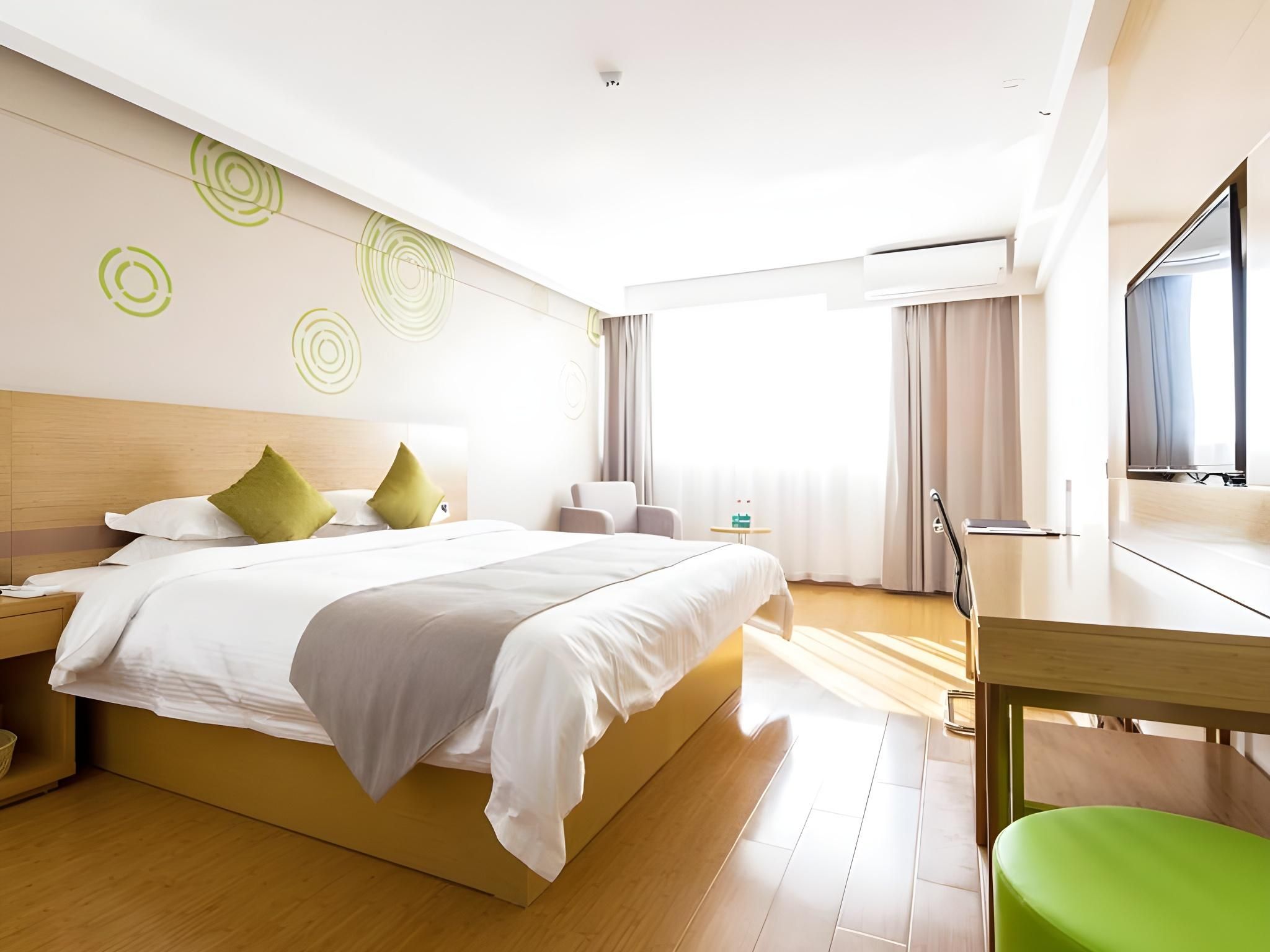 GTI - Superior Twin Bed Room, Cinema