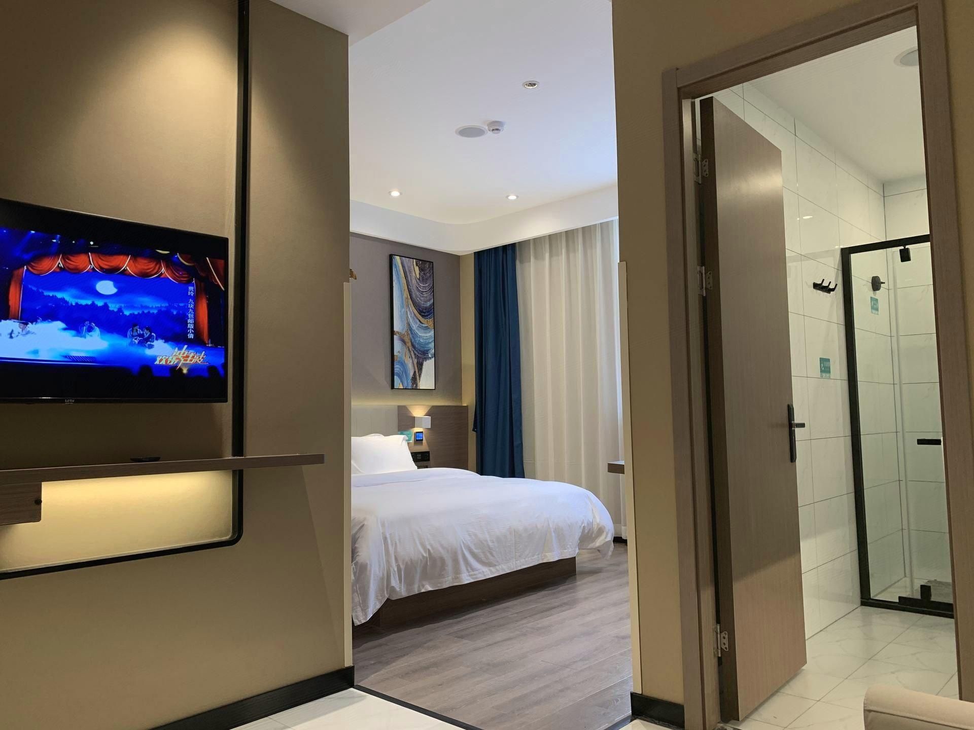 Select Suite