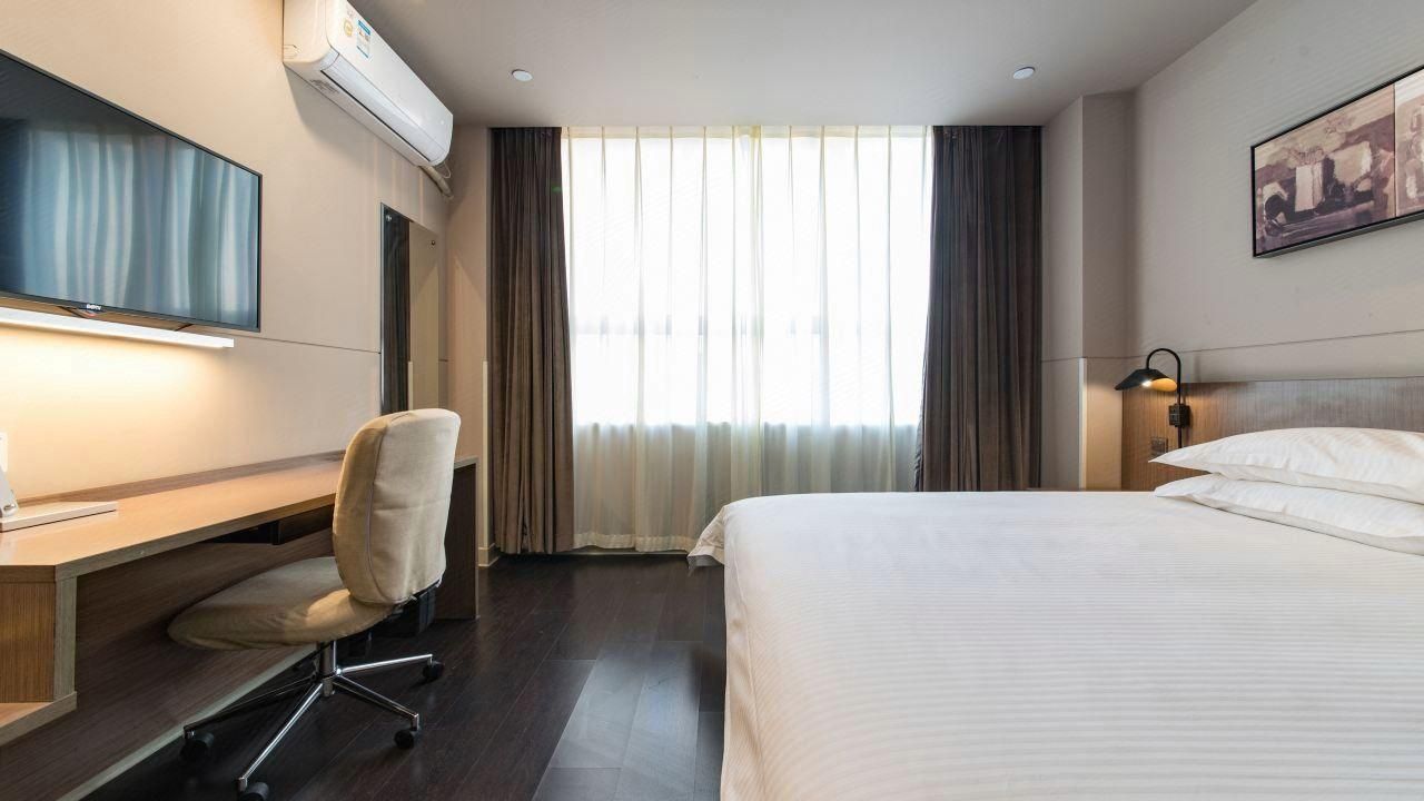 Business Suite A