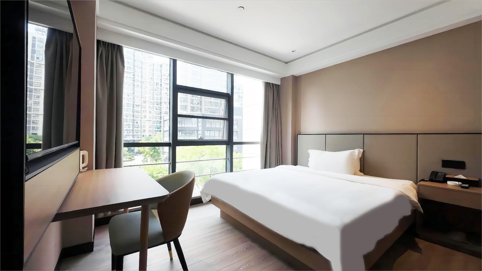 Starway Hotel Yancheng Government Huazhu - Deluxe Bed Room