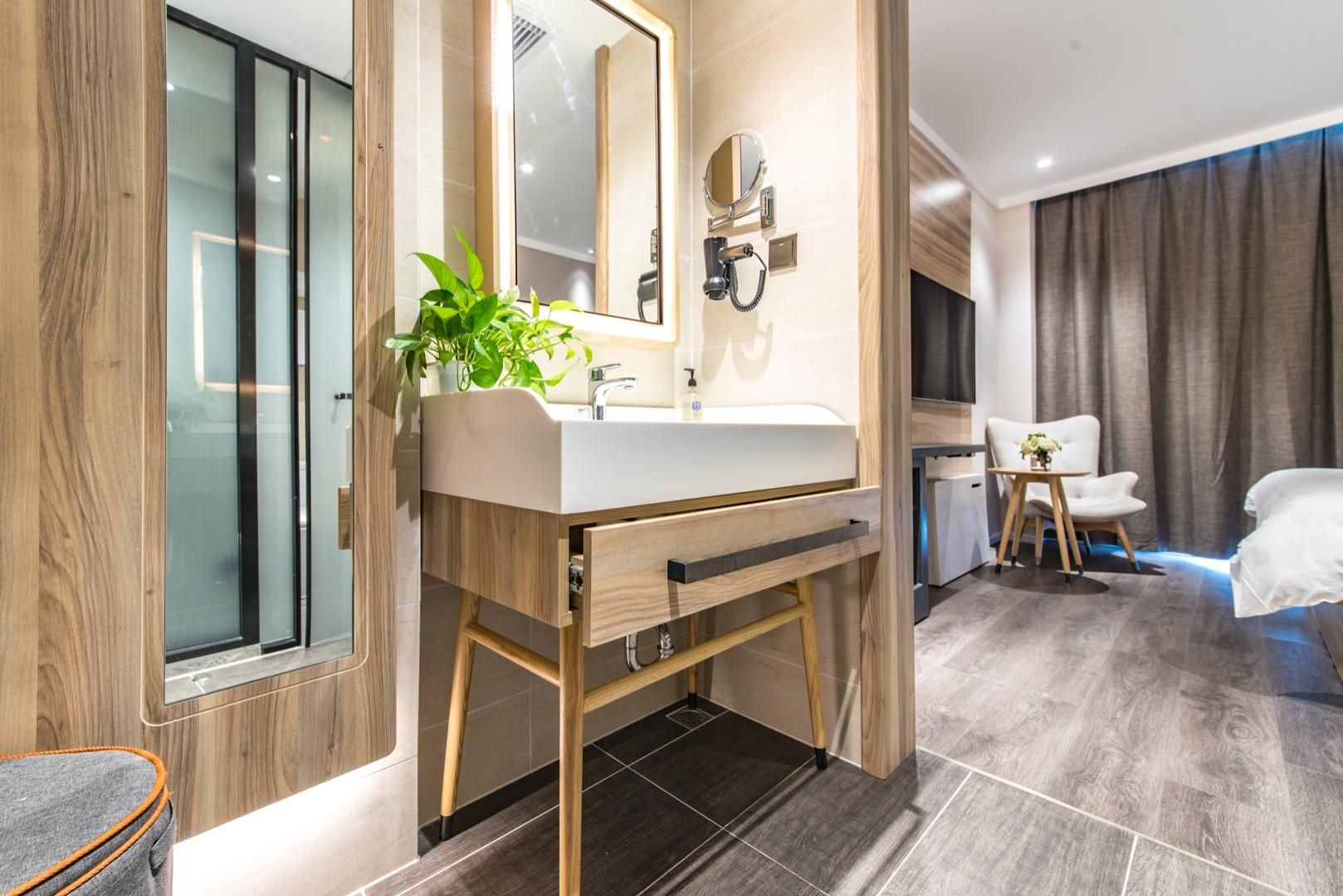 Hanting Premium Hotel Yancheng Xihuan Road Huazhu - Room With Bed 2