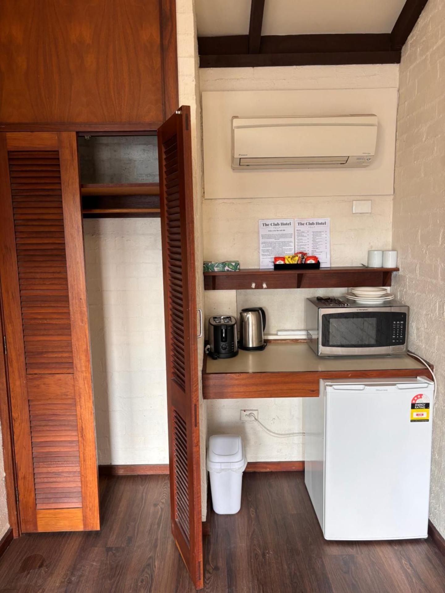 Queen Room with Ensuite