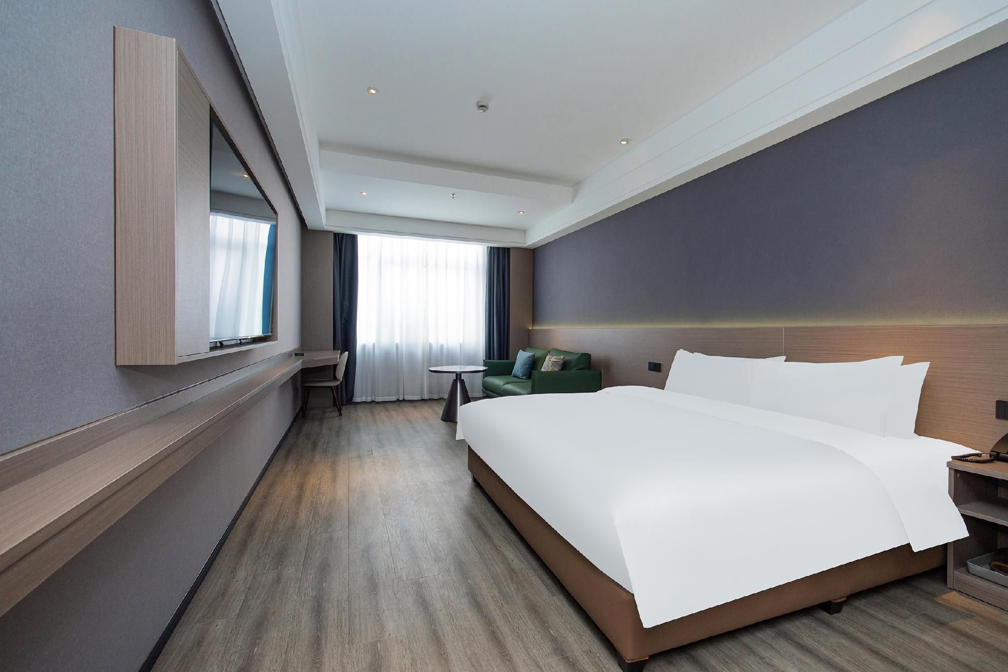 Huazhu - Superior BedRoom