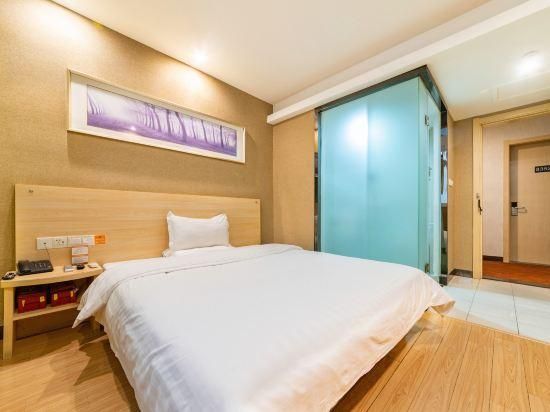 WH - Traditional Bed Room