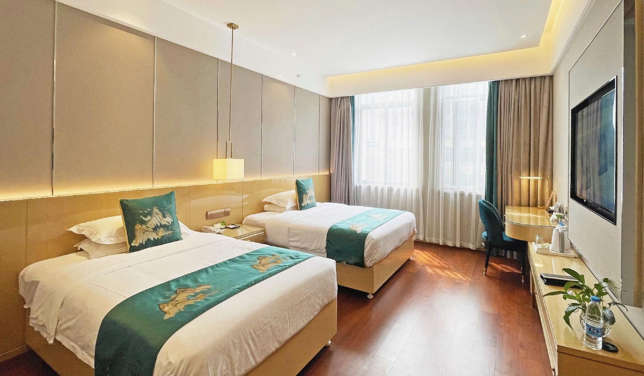 GTI - Deluxe Family Twin Room