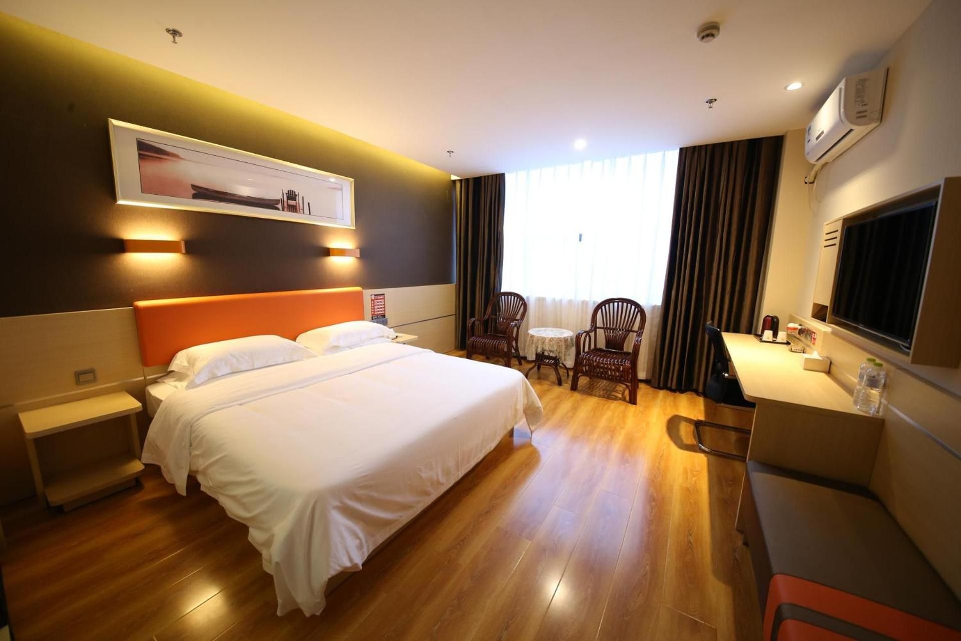 Superior Queen Room