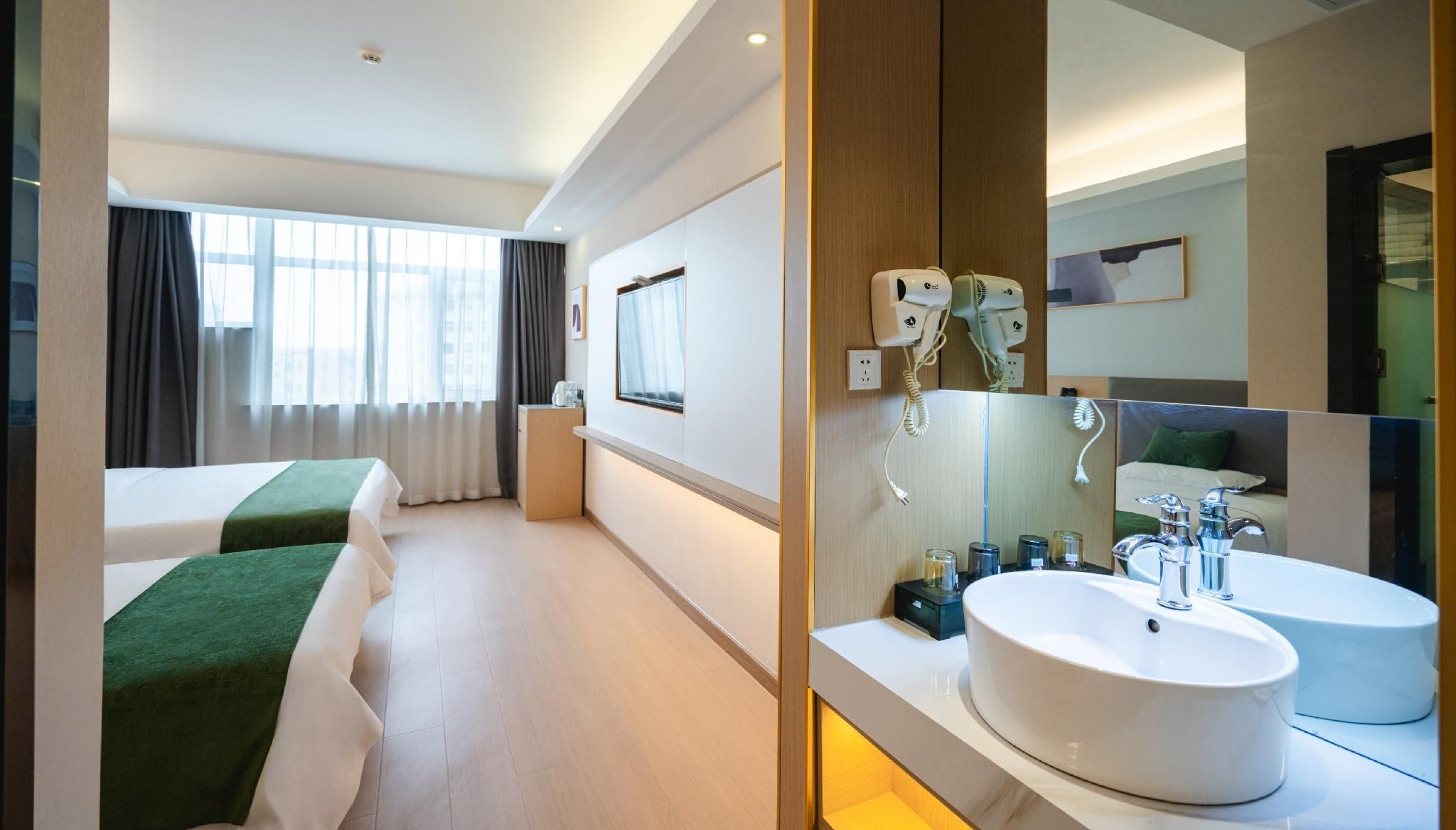 Twin Business Room