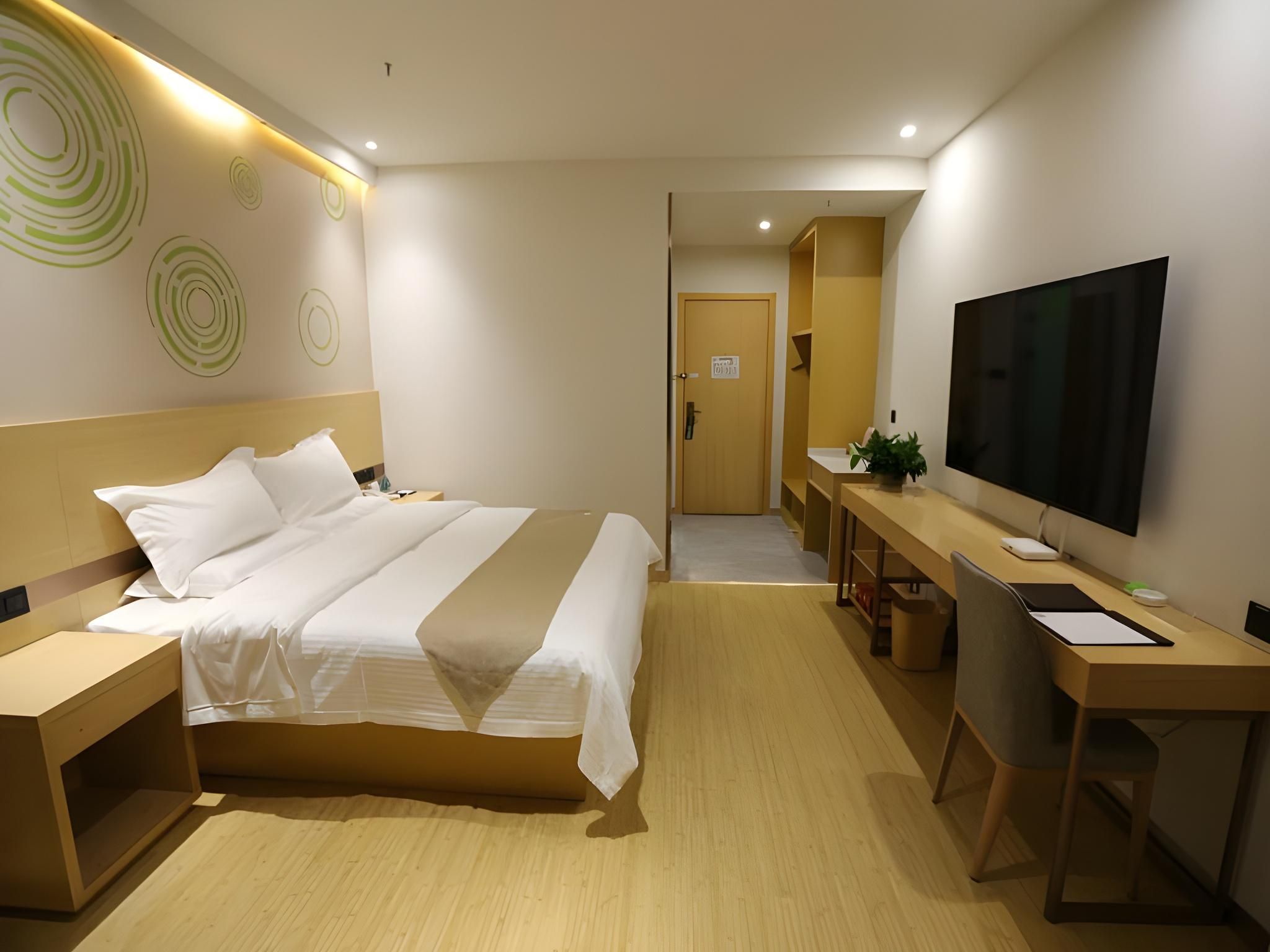 Business Queen Room