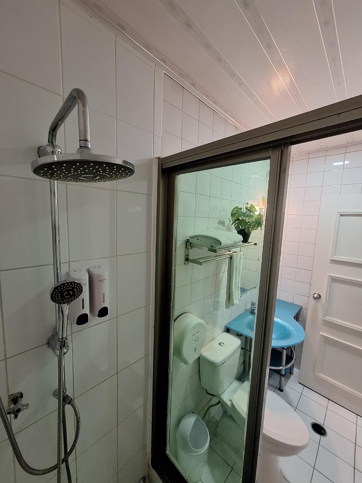 Economic Double Room - No Window and No parking space