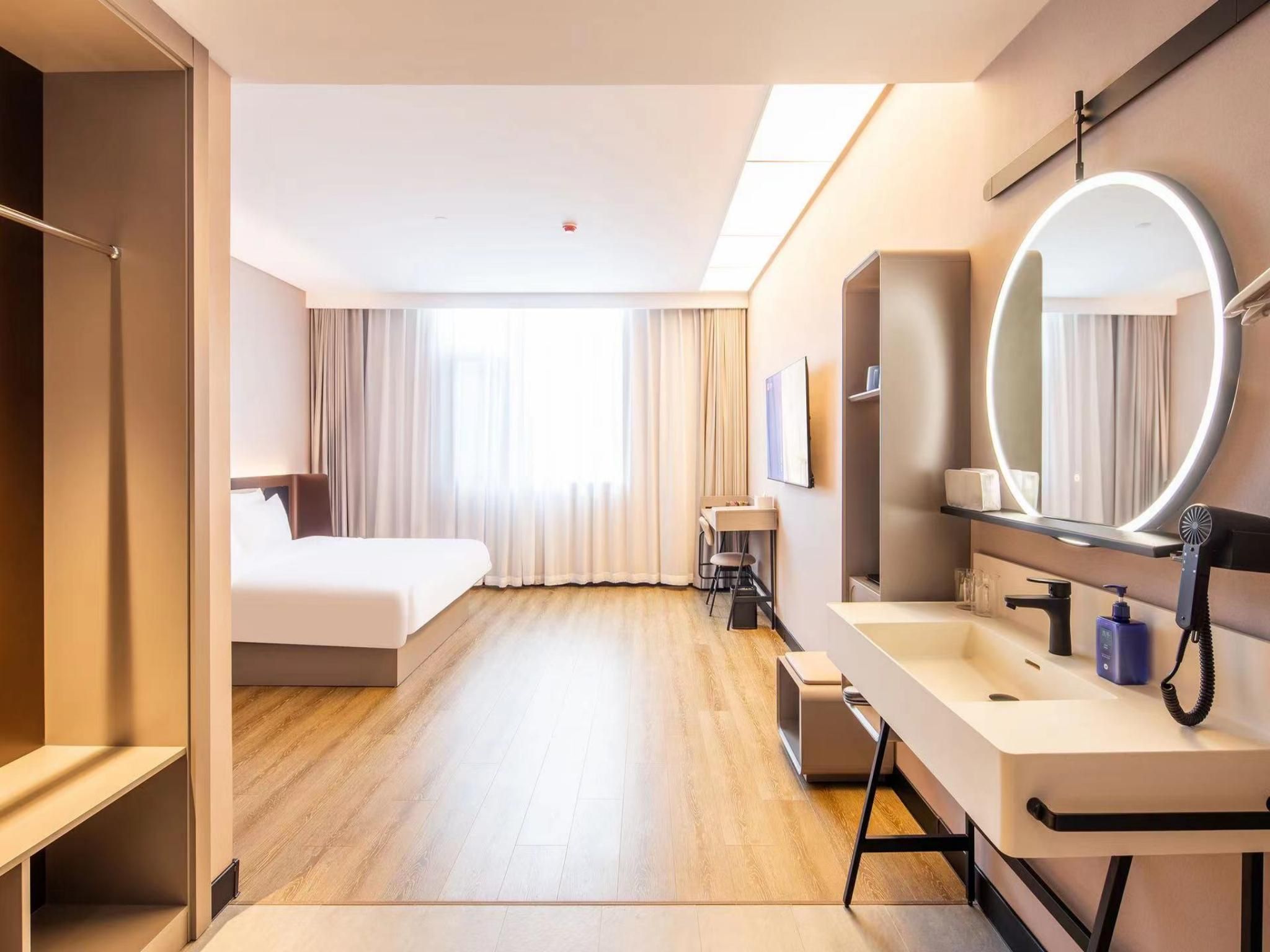 Hanting Hotel Xuchang Bayi Road Business Queen Bed Room 3