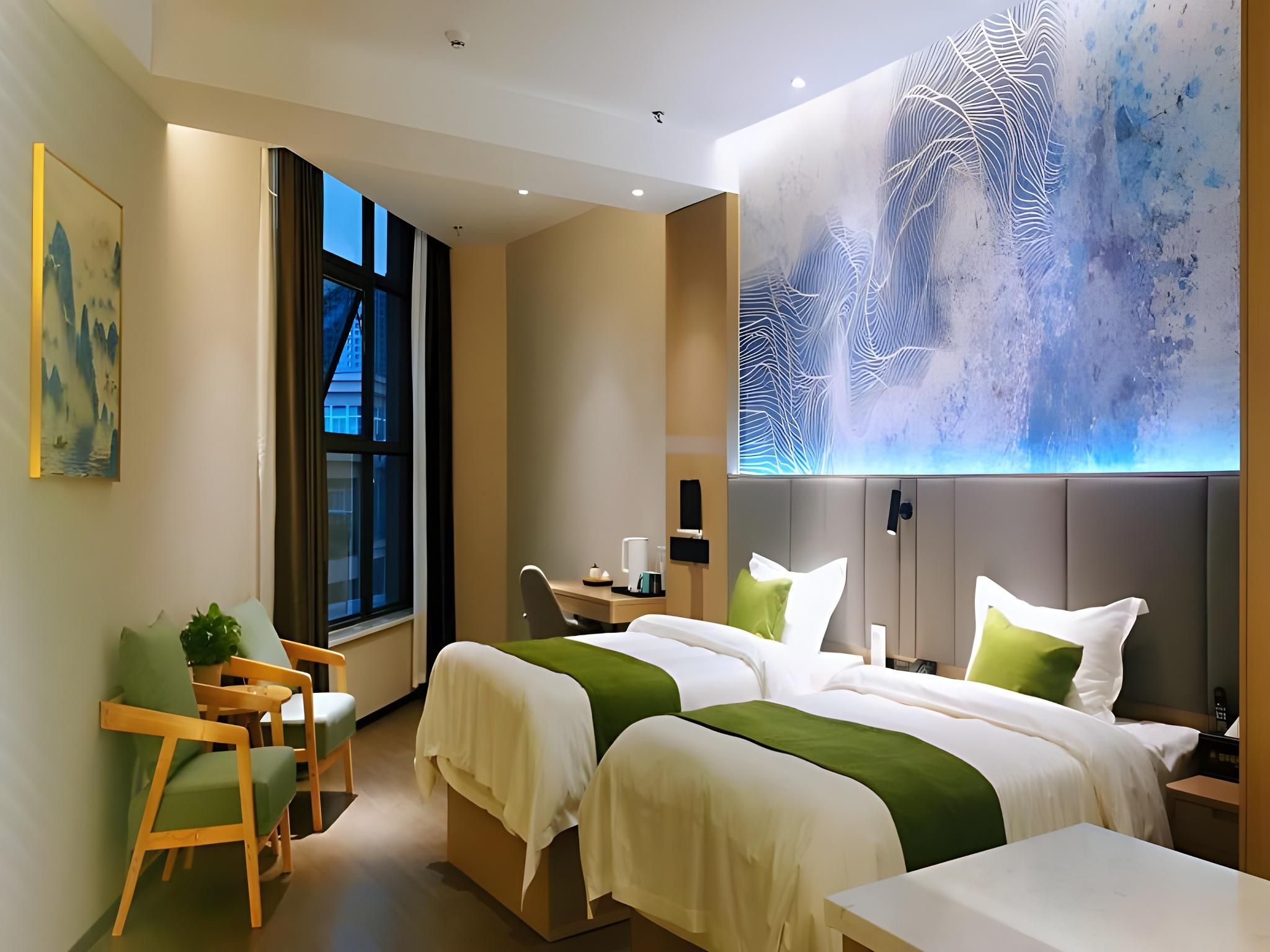 2 Bed Twin Superior Room